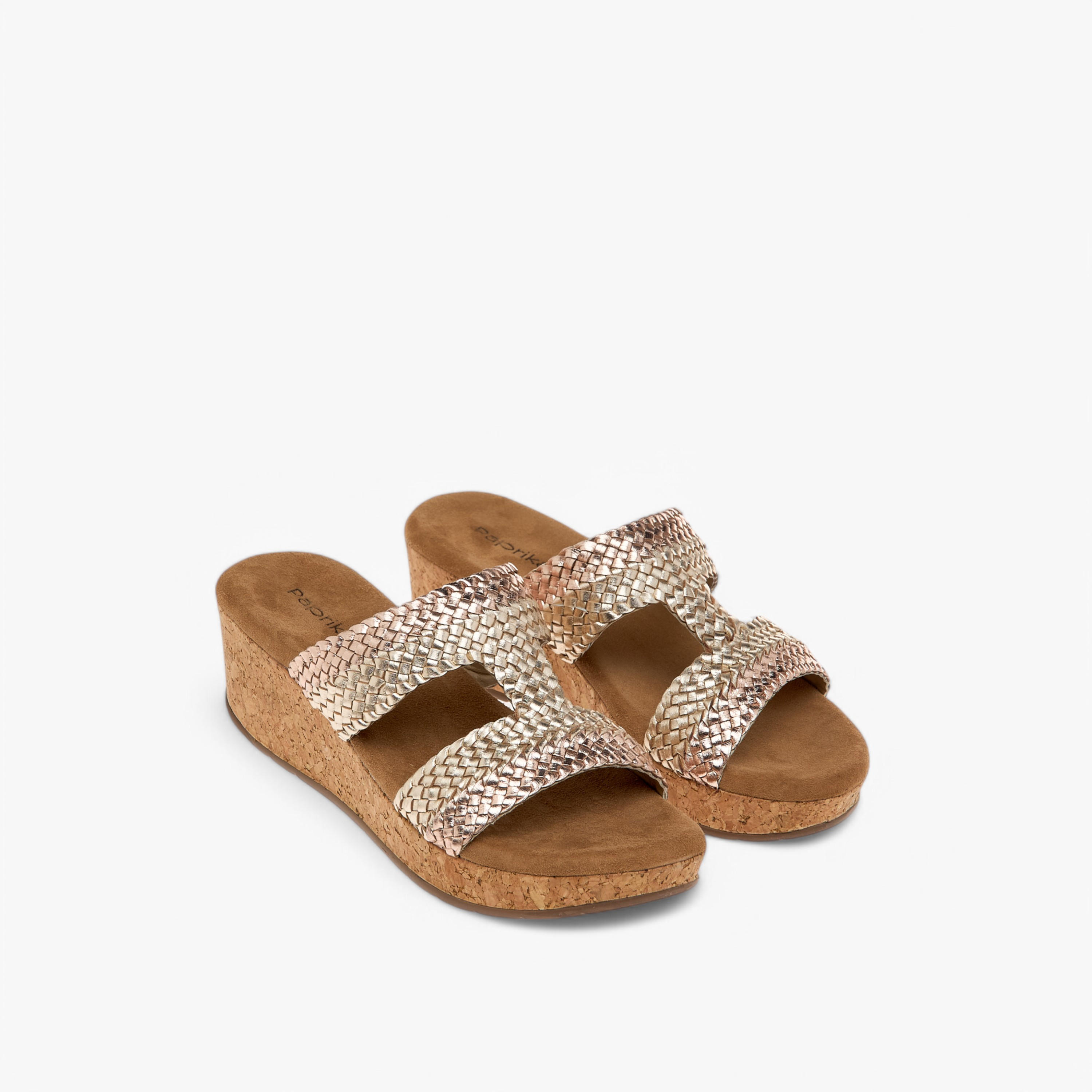 صندل جلد مريح سهل الارتداء بارز الملمس من بابريكا-women-shoes-sandals-heeled-image-1