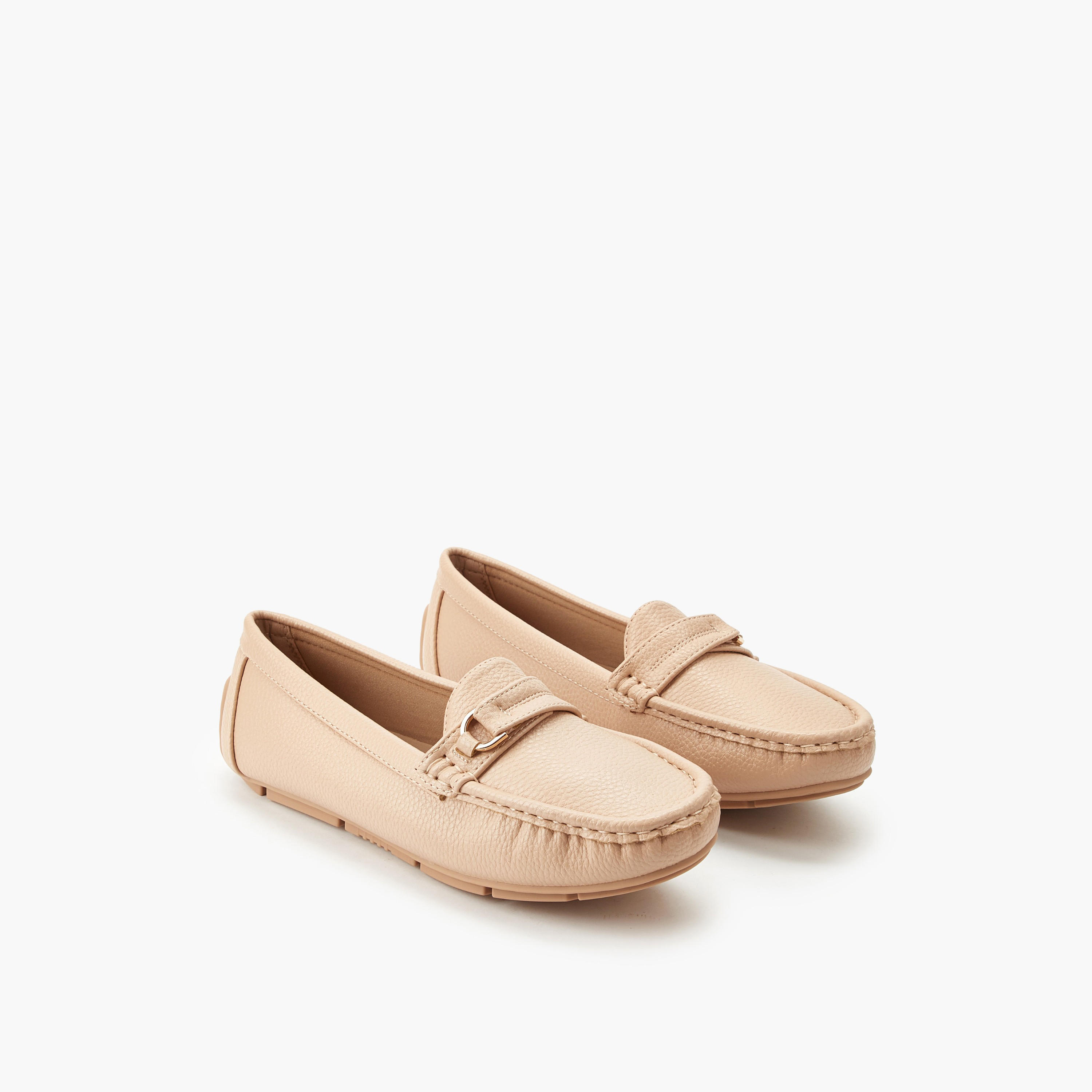 حذاء لوفر سهل الارتداء للنساء من لو كونفورت-women-shoes-loafersandmoccasins-image-1