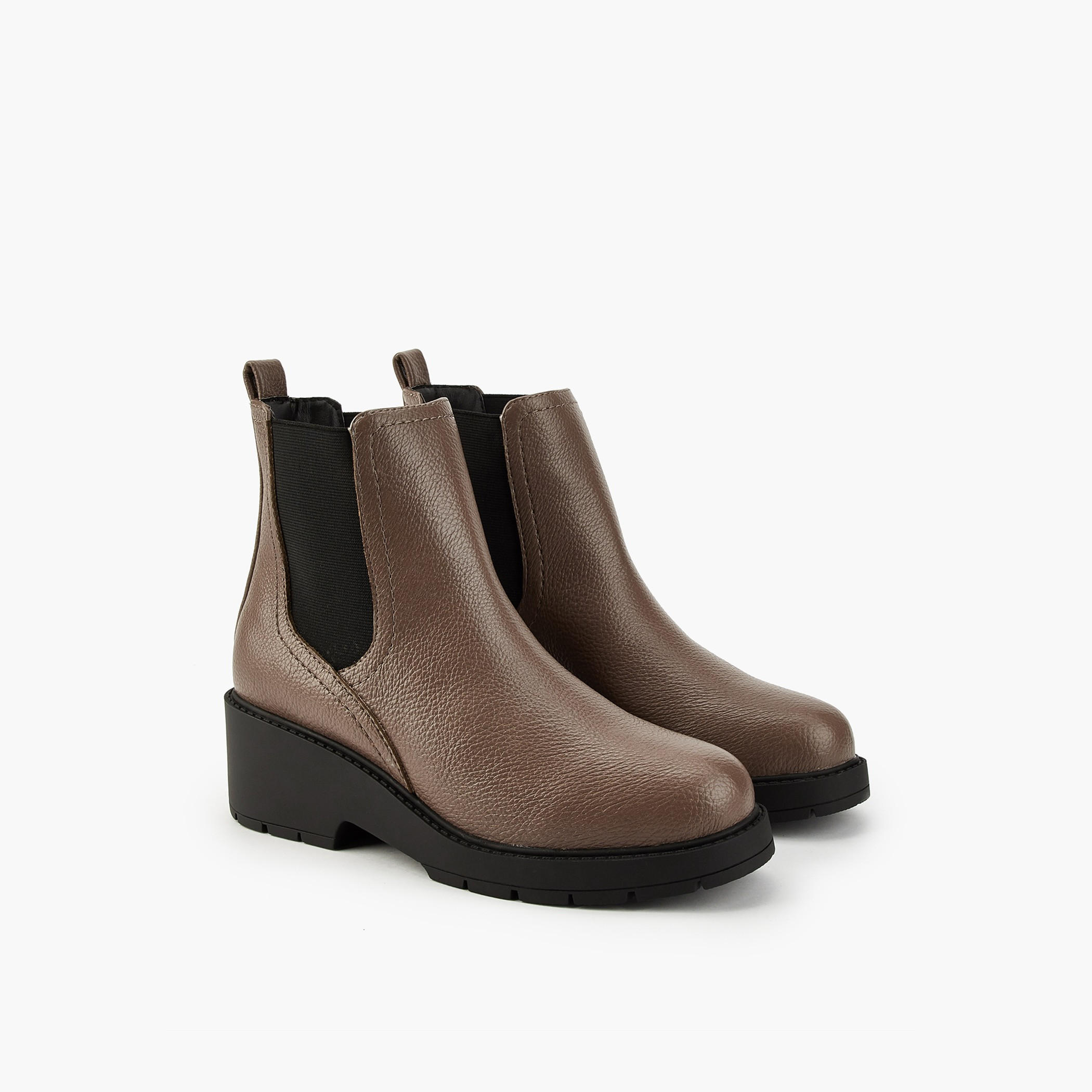 بوت سهل الارتداء بطول الكاحل وجزء مطاطي للنساء من فلورا بيلا-women-shoes-boots-image-1