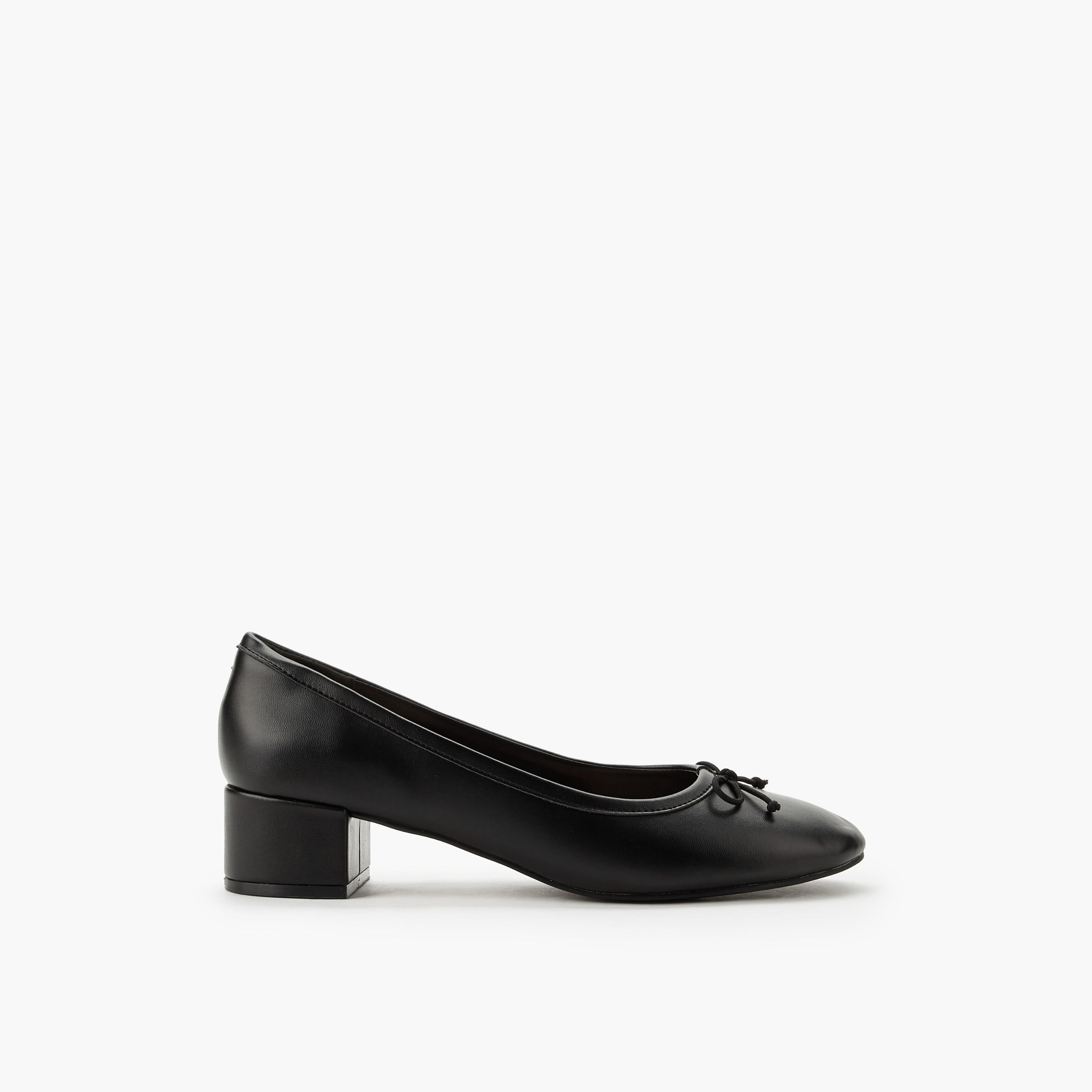 حذاء بومب بكعب سميك وتفاصيل فيونكة للنساء من سيليست-women-shoes-sandals-heeled-image-3