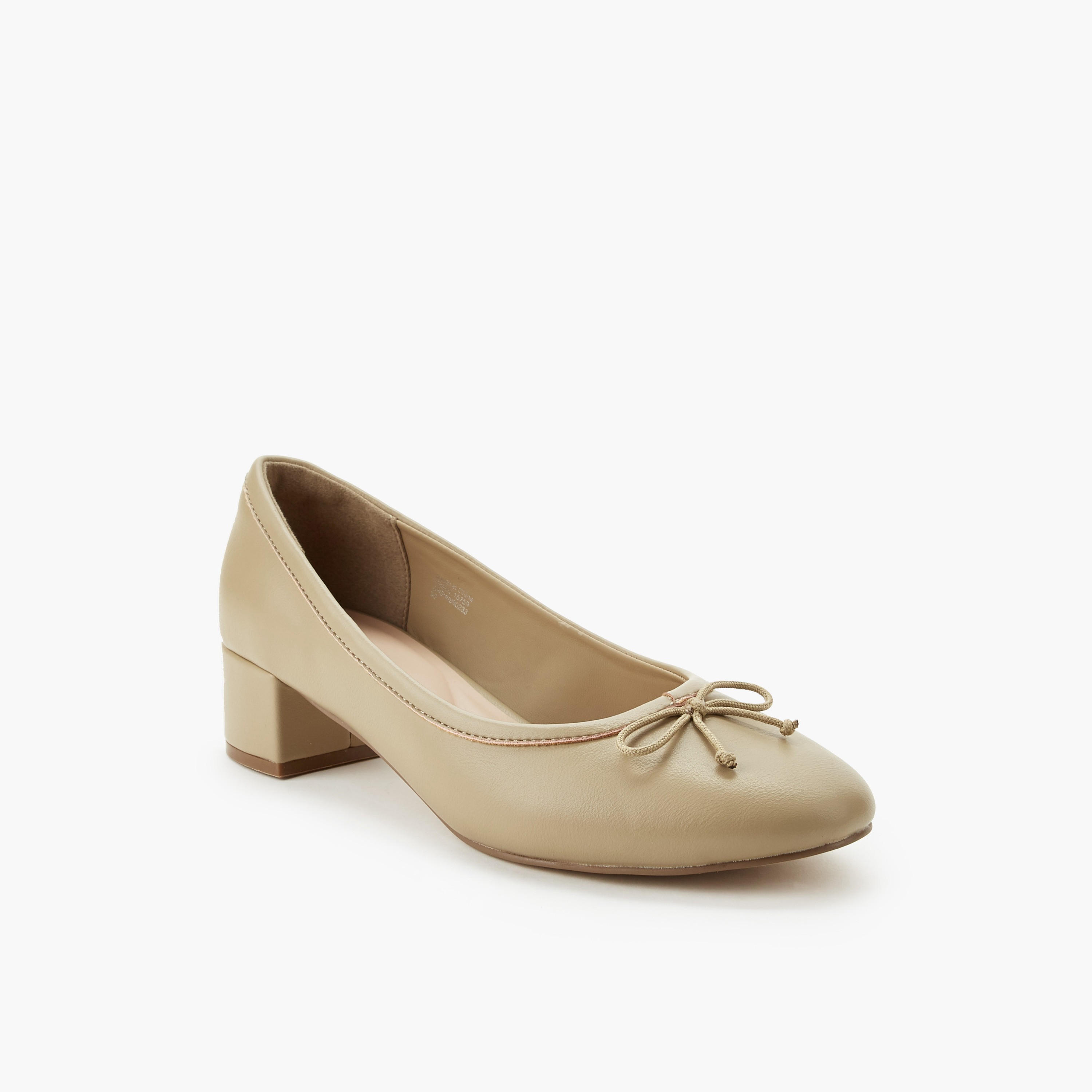 حذاء بومب بكعب سميك وتفاصيل فيونكة للنساء من سيليست-women-shoes-sandals-heeled-image-2