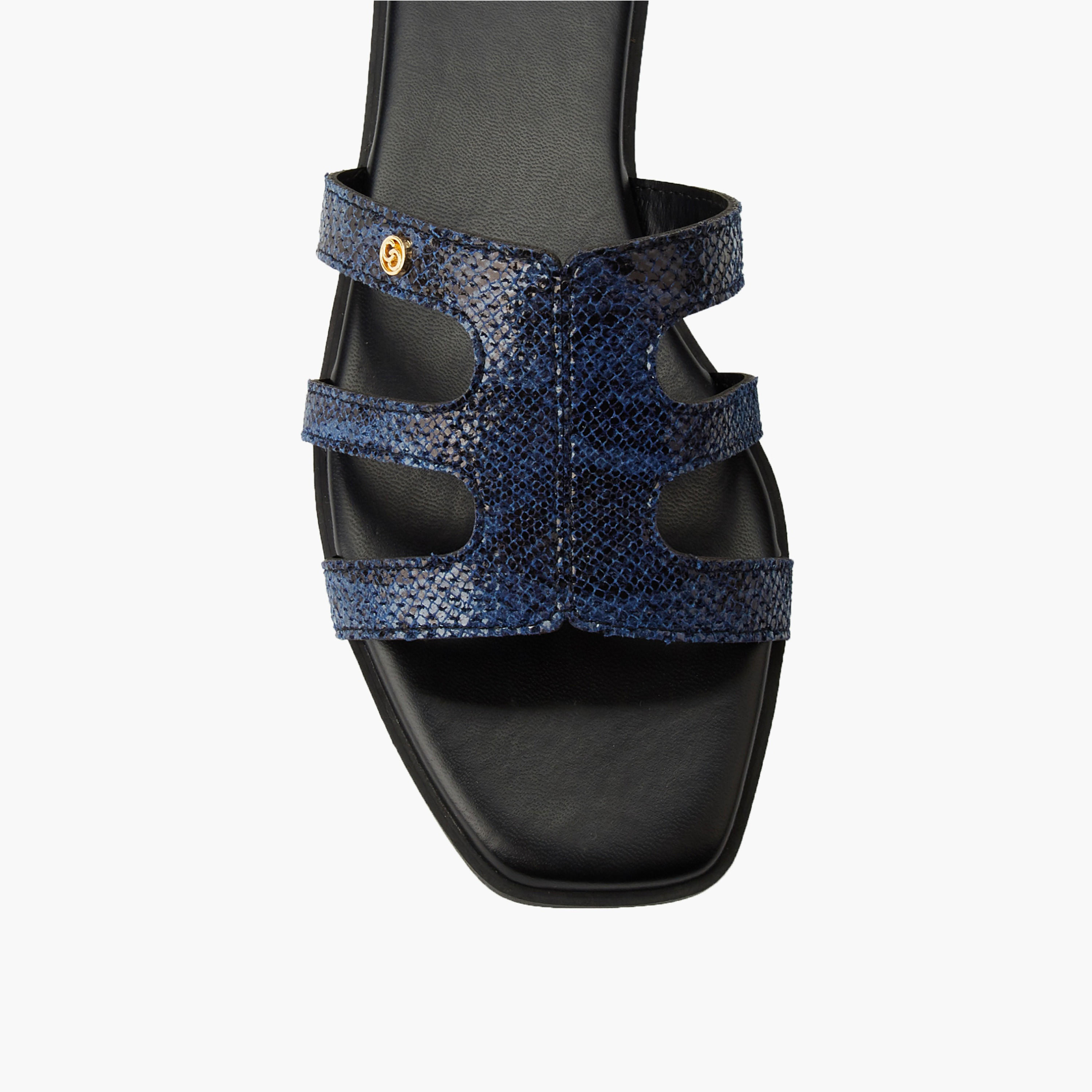 صندل سهل الارتداء بطبعات حيوانات للنساء من سيليست-women-shoes-flats-sandals-image-4