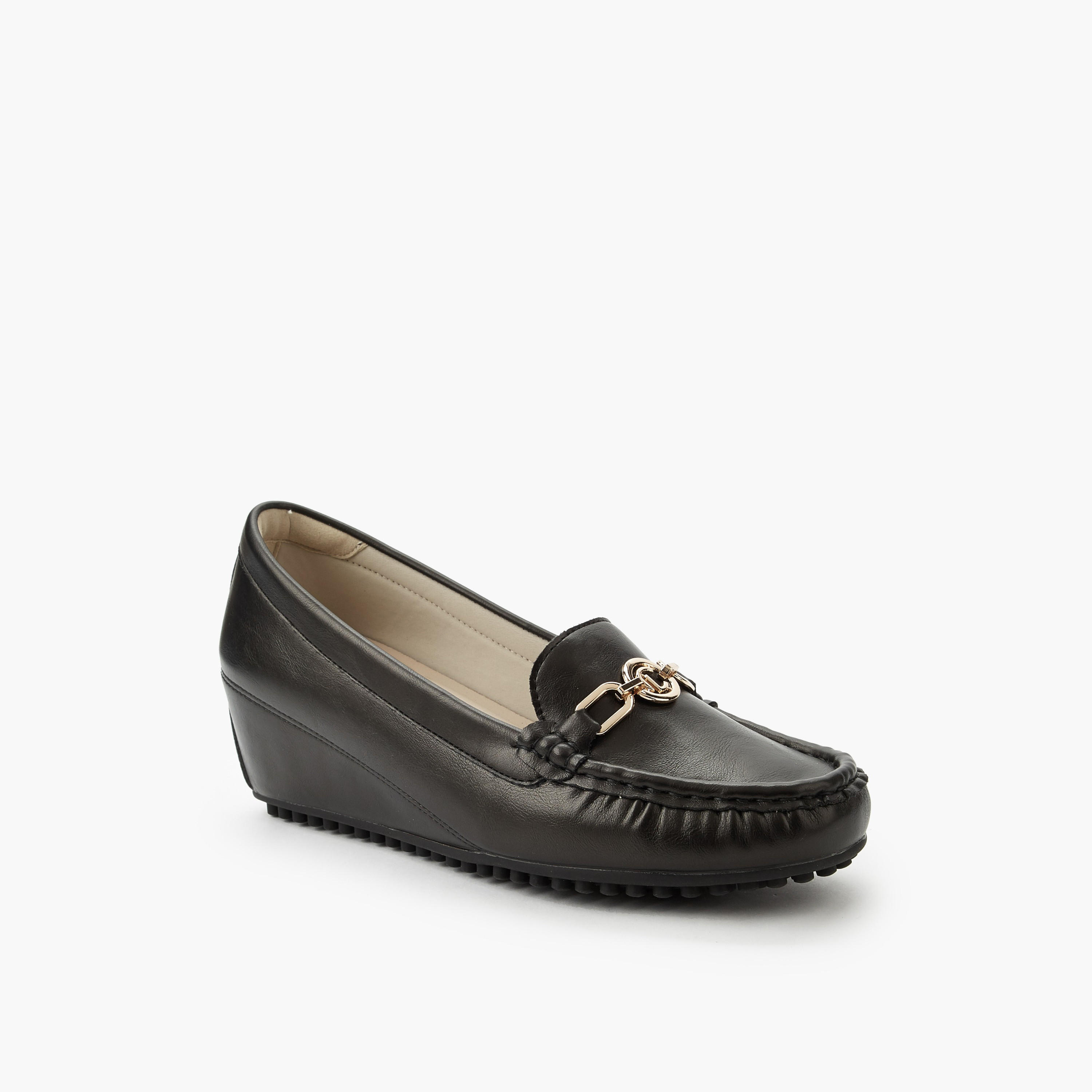 حذاء خفيف سهل الارتداء بكعب عريض للنساء من لو كونفورت-women-shoes-heels-image-2