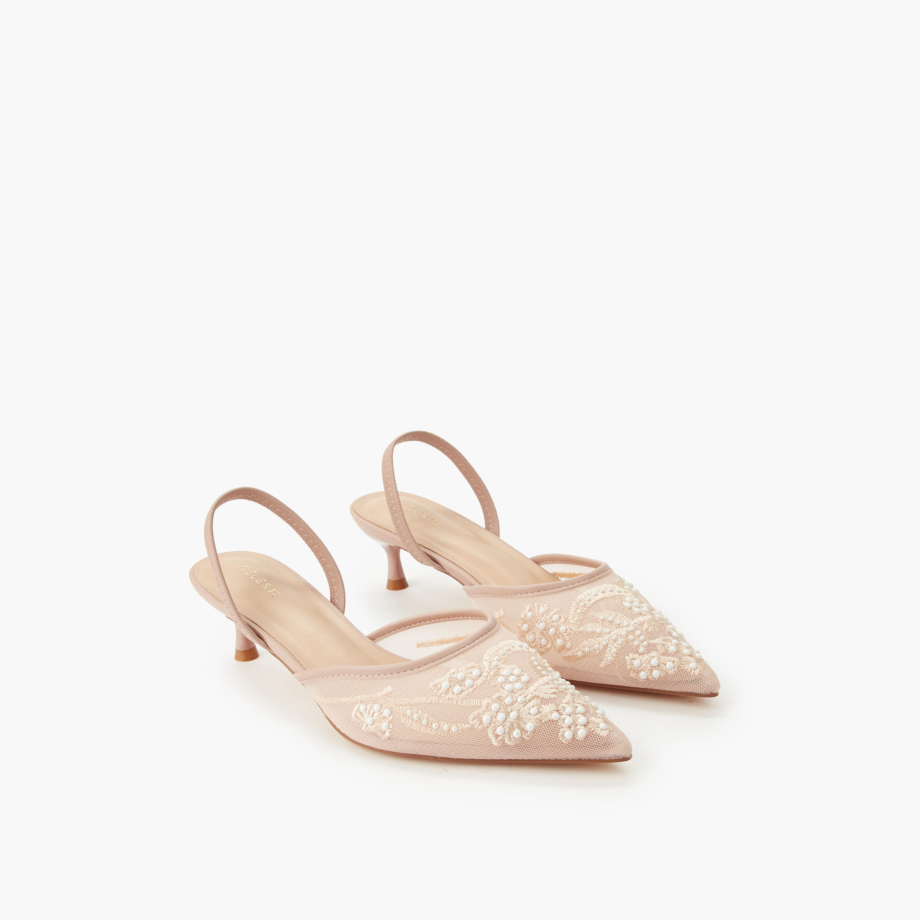 حذاء بمقدمة مدببة وكعب صغير وتزيينات للنساء من سيليست-women-shoes-sandals-heeled-image-1
