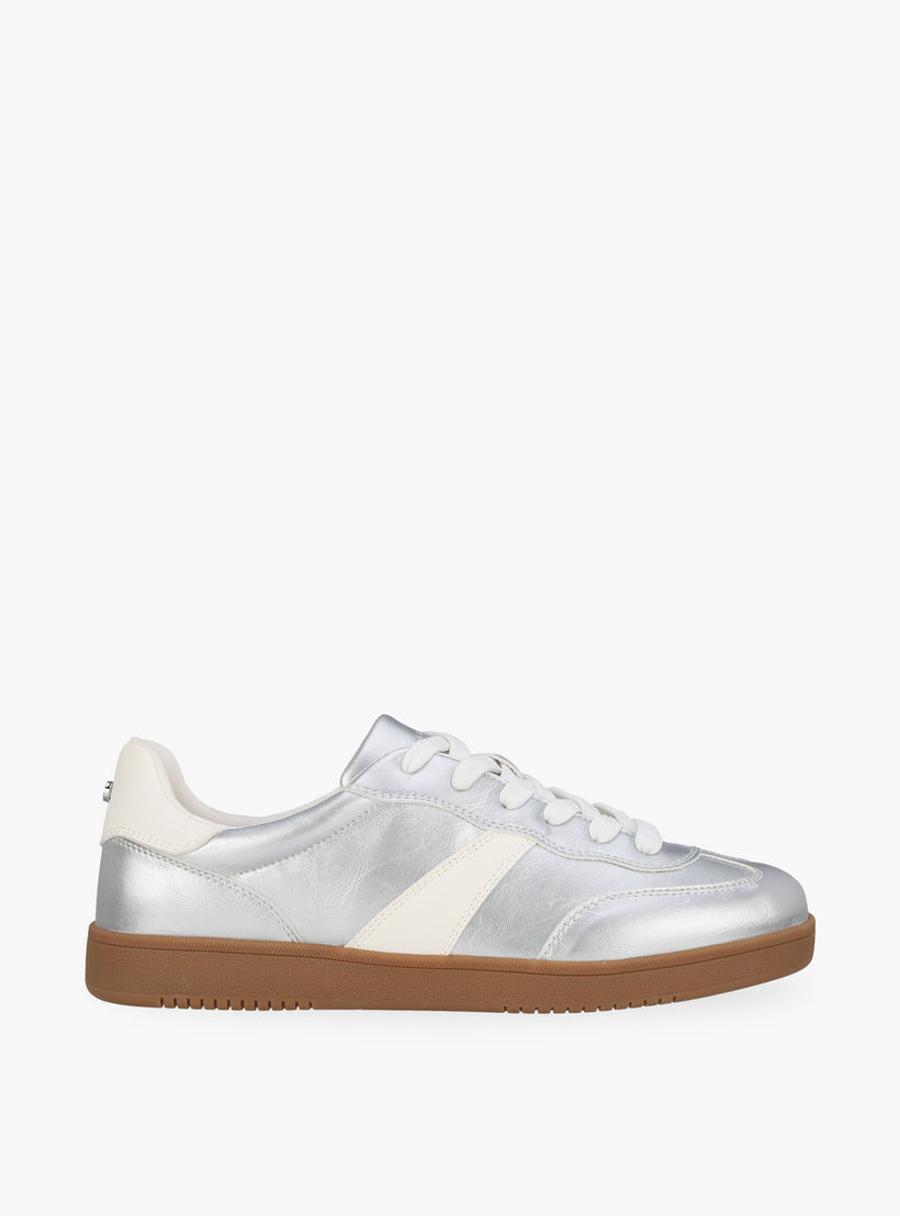 حذاء سنيكرز برباط إغلاق للنساء من سيليست-women-shoes-sneakers-image-3
