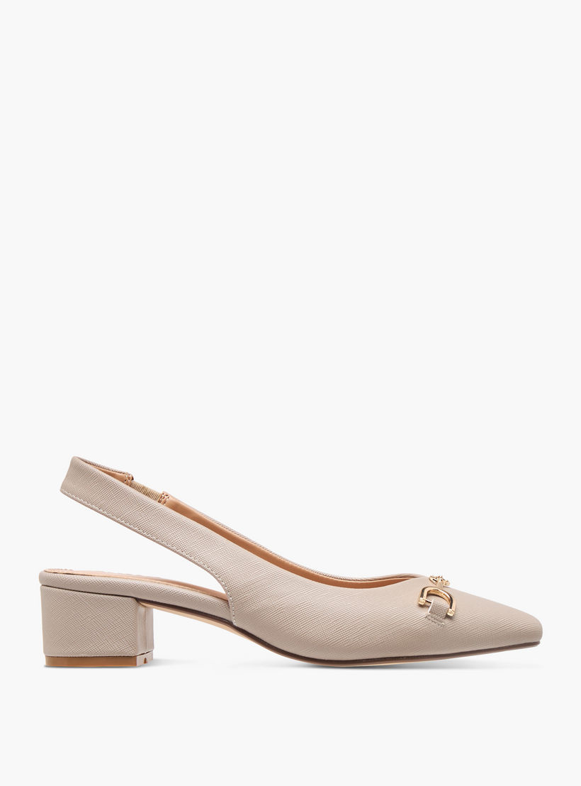 حذاء سادة بزينة معدنية وحزام خلفي وكعب سميك للنساء من سيليست-women-shoes-heels-image-3