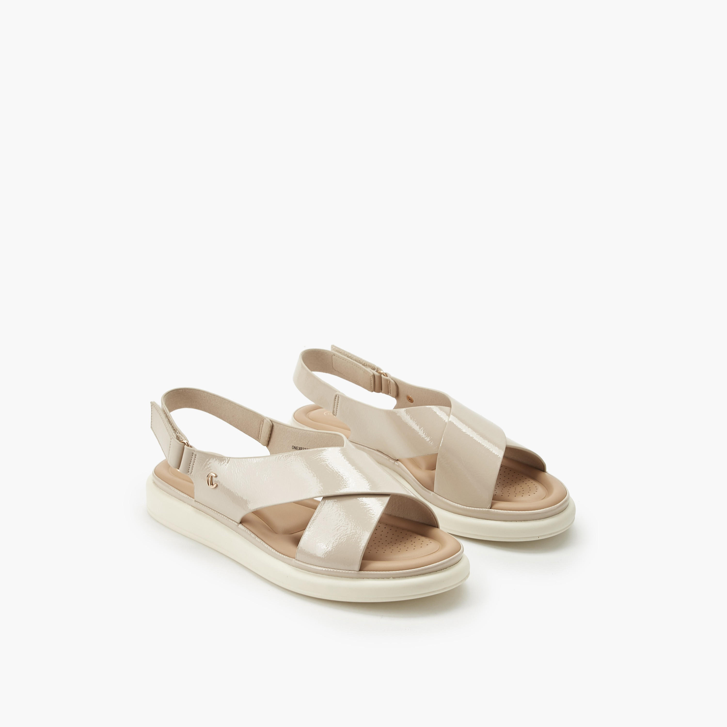 صندل بشريط إغلاق للنساء من لو كونفورت-women-shoes-sandals-flats-image-1