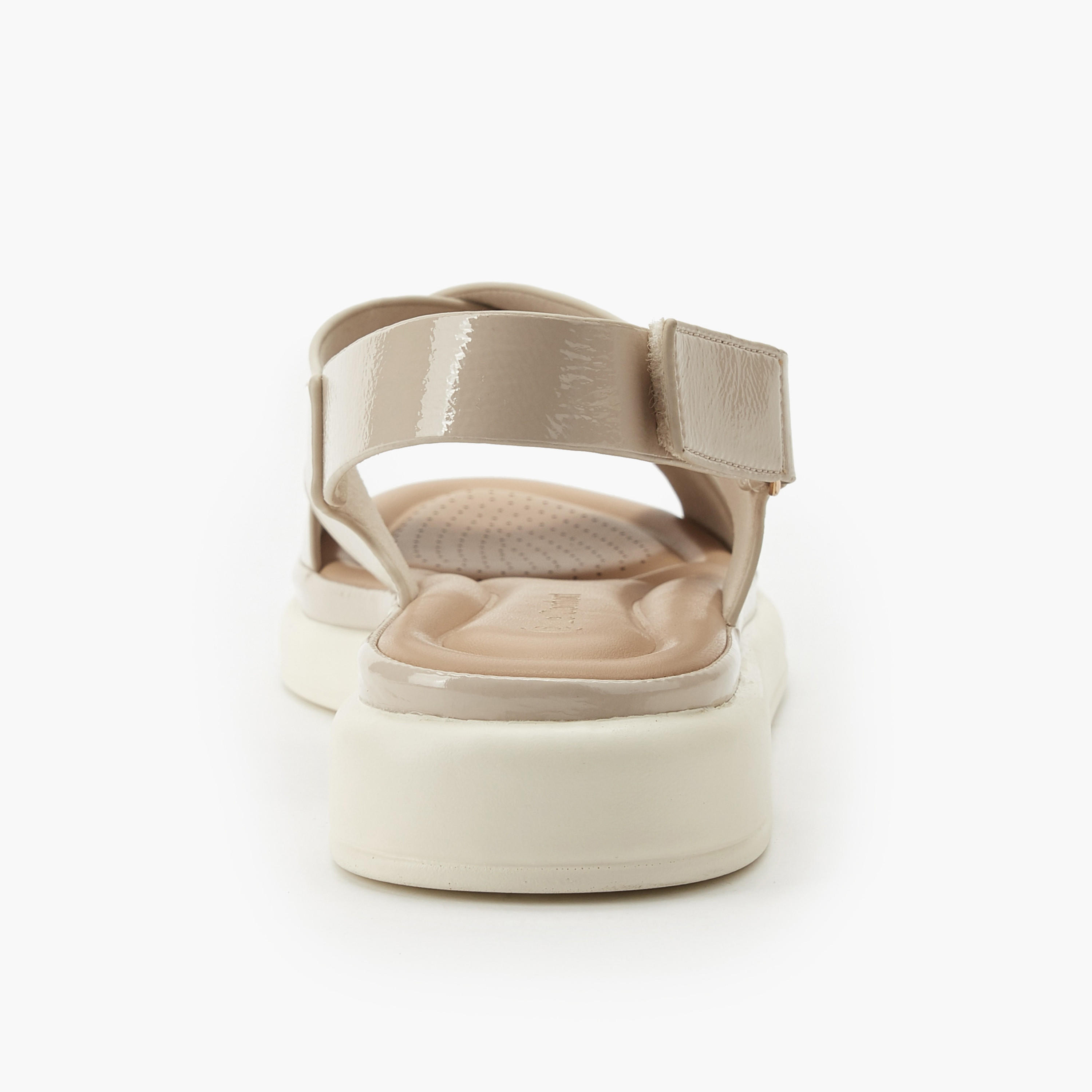 صندل بشريط إغلاق للنساء من لو كونفورت-women-shoes-sandals-flats-image-5