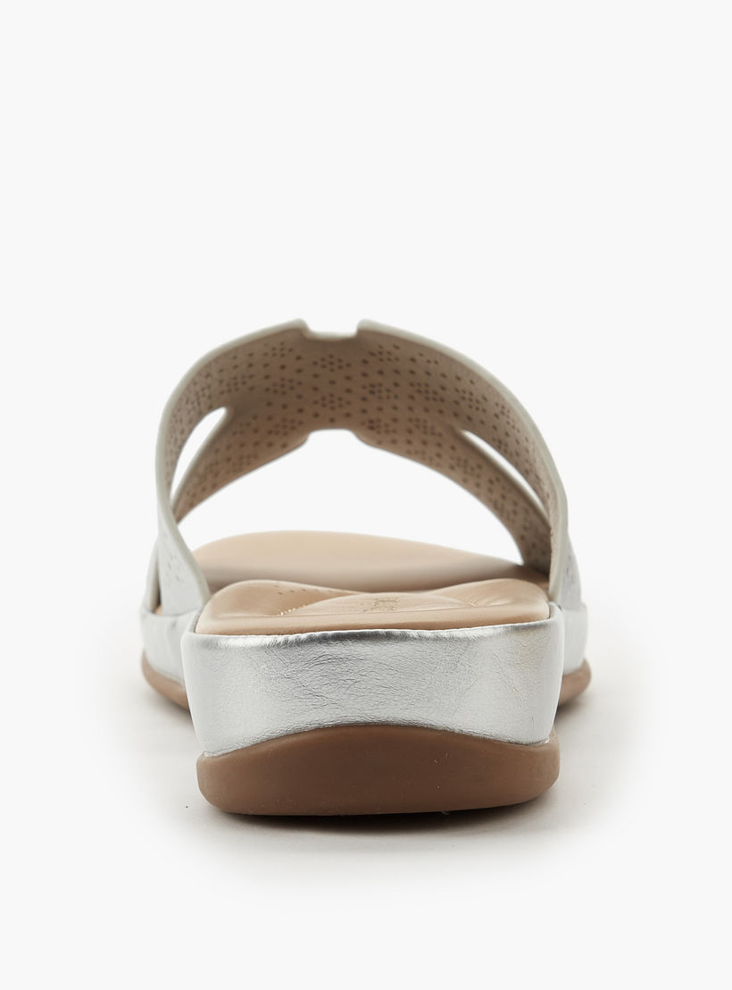 صندل سهل الارتداء مثقّب للنساء من لو كونفورت-women-shoes-flats-sandals-image-5