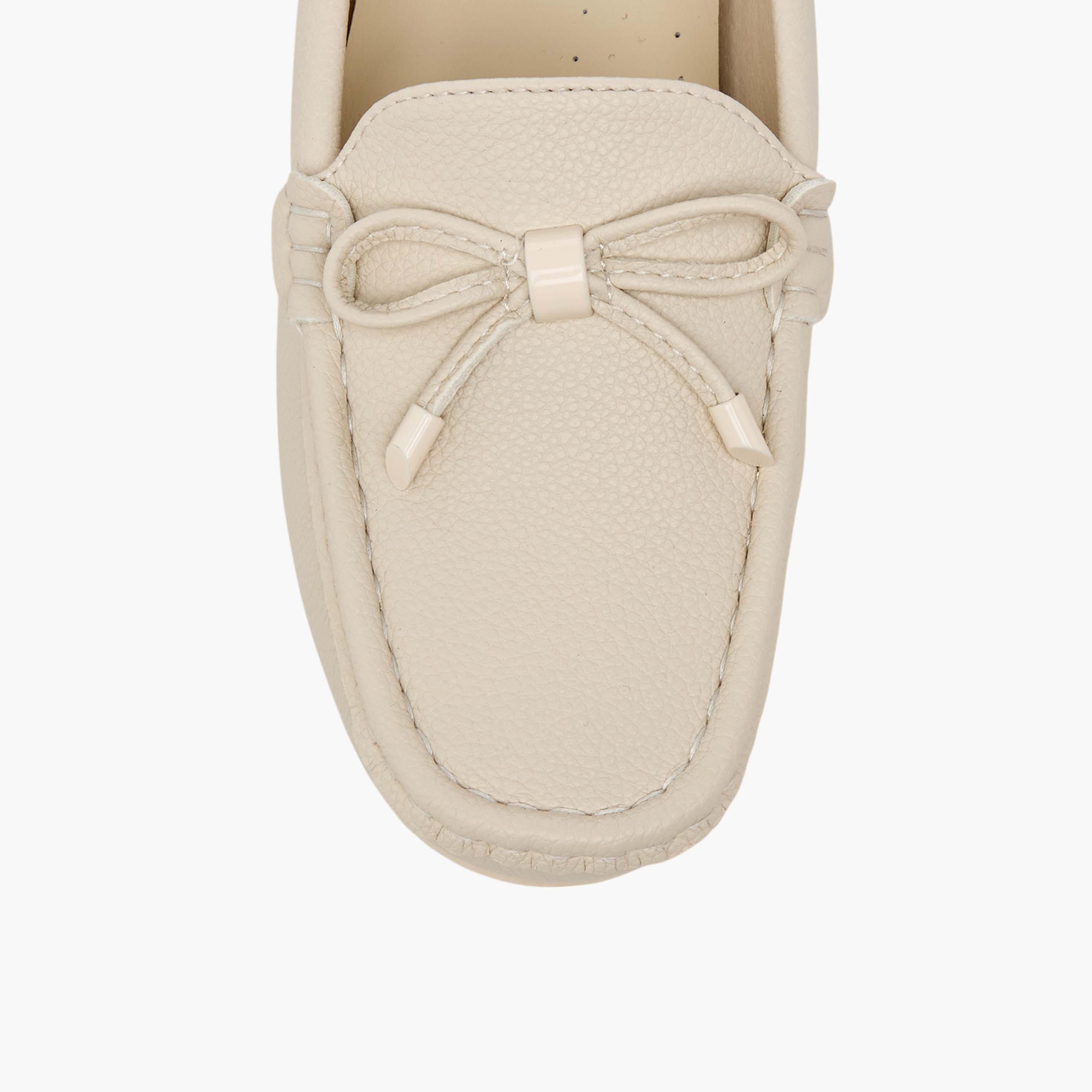لوفر سهل الارتداء بزينة فيونكة من بابريكا-women-shoes-flats-loafers-image-5