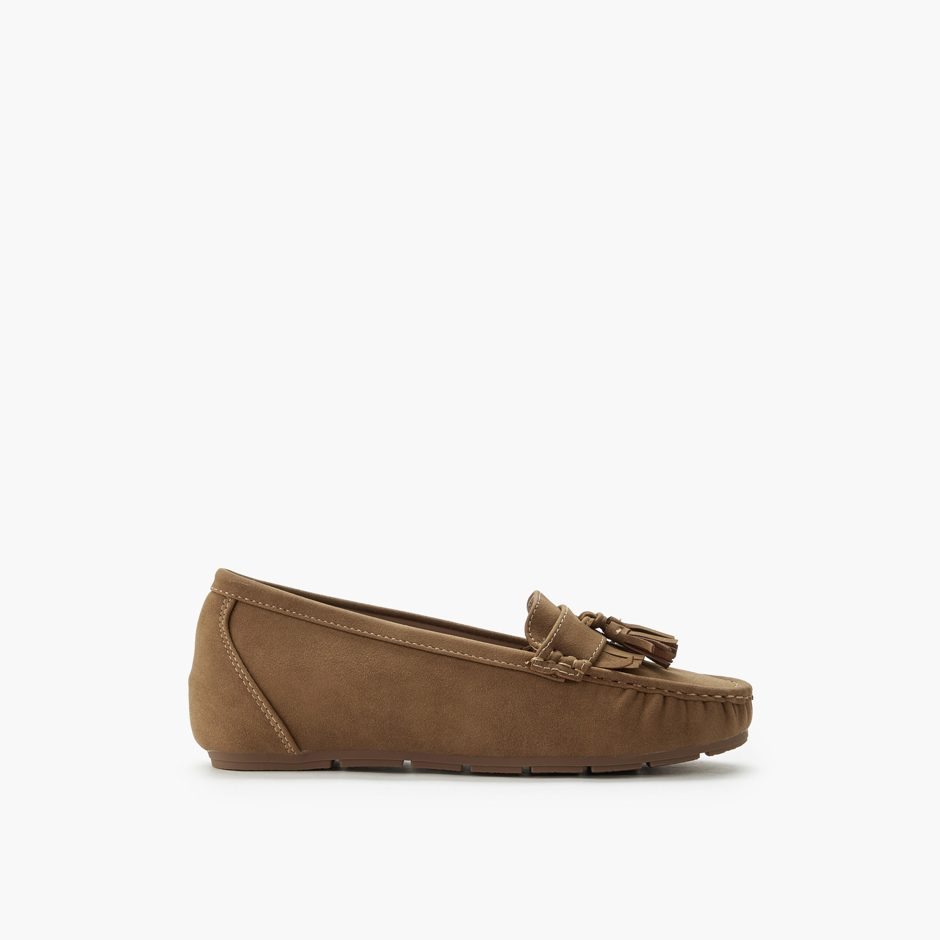 حذاء لوفر شمواه بتفاصيل شرابة للنساء من لو كونفورت-women-shoes-loafersandmoccasins-image-3