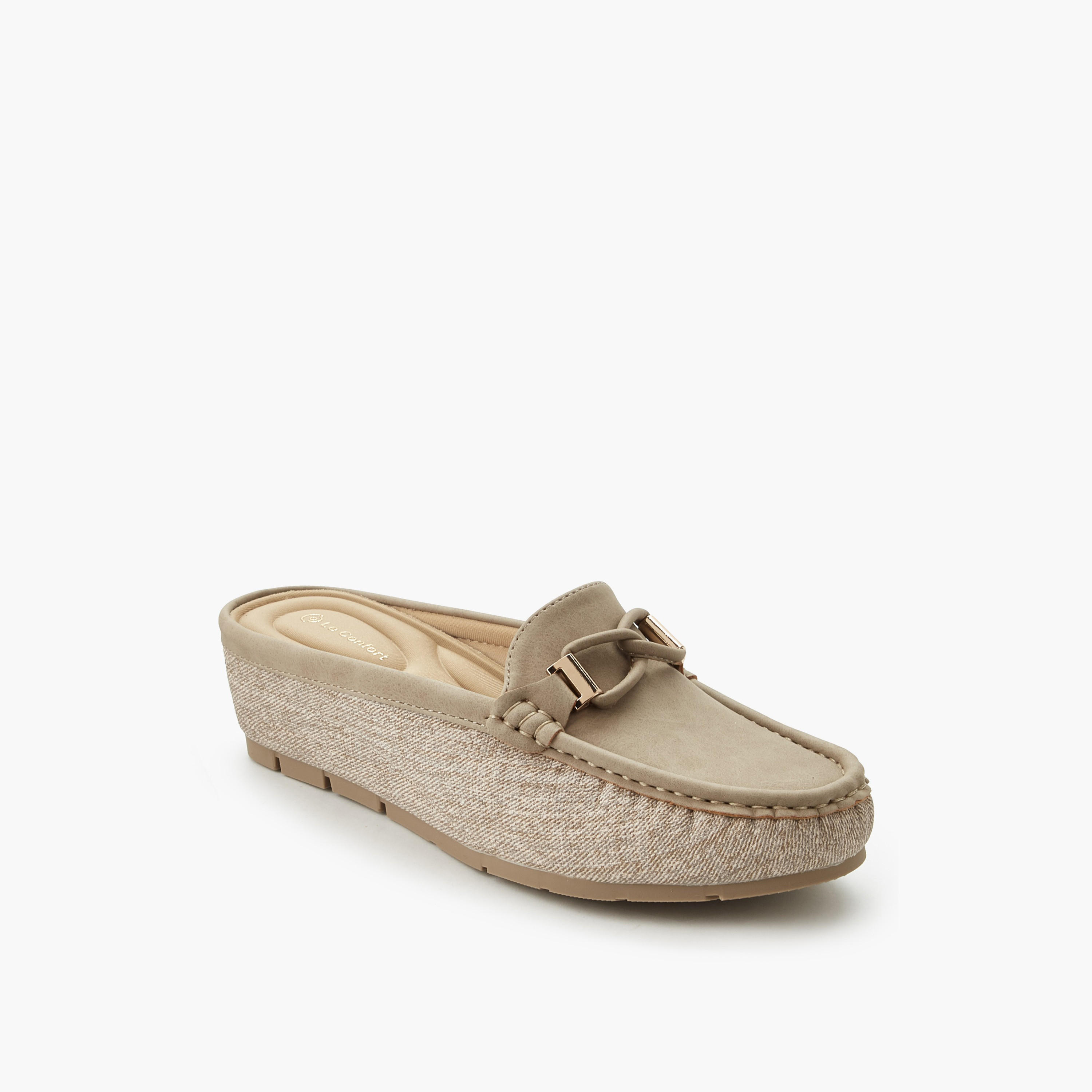 حذاء ميول بكعب ويدج للنساء من لو كونفورت-women-shoes-flats-mules-image-2