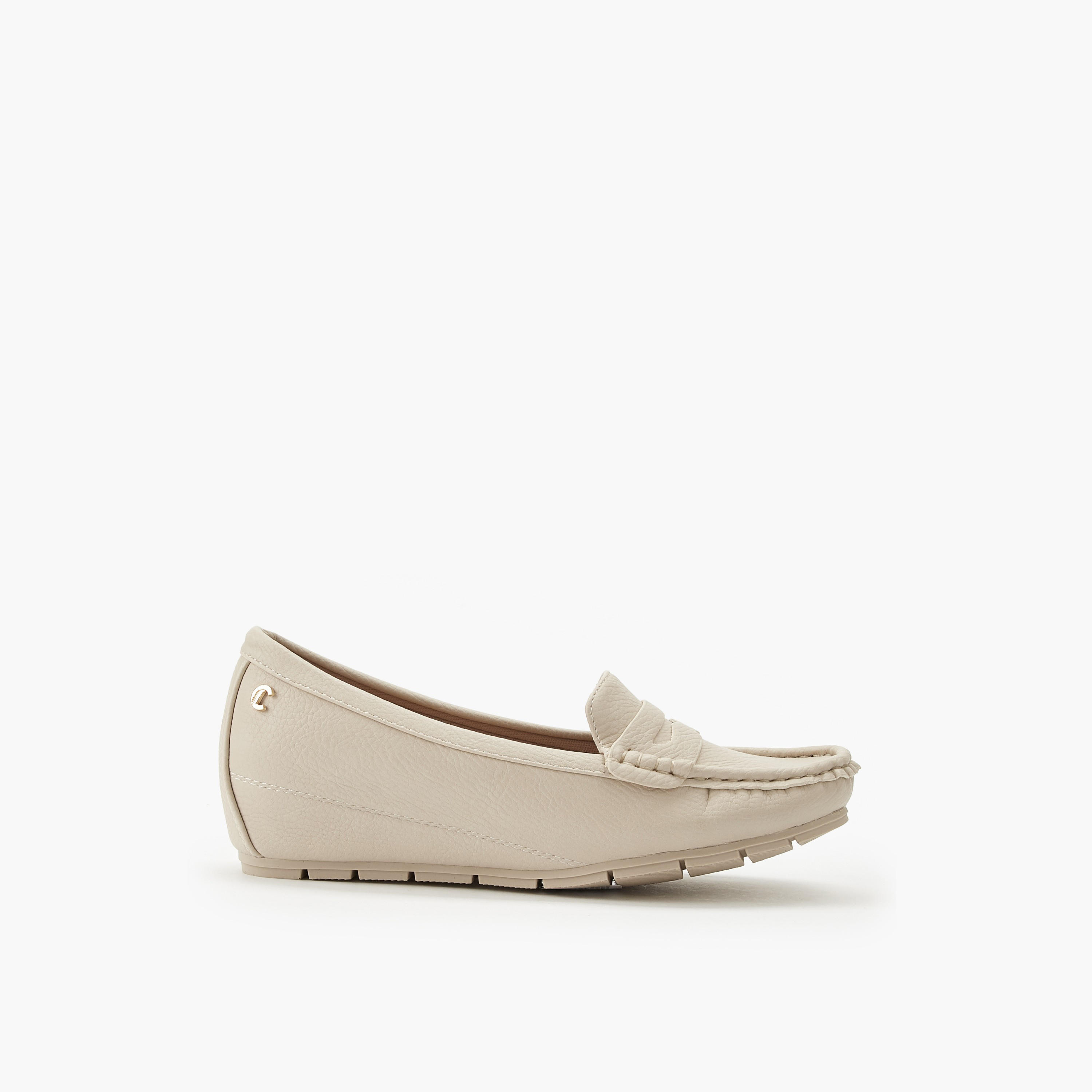 حذاء سهل الارتداء بكعب ويدج للنساء من لو كونفورت-women-shoes-loafersandmoccasins-image-3
