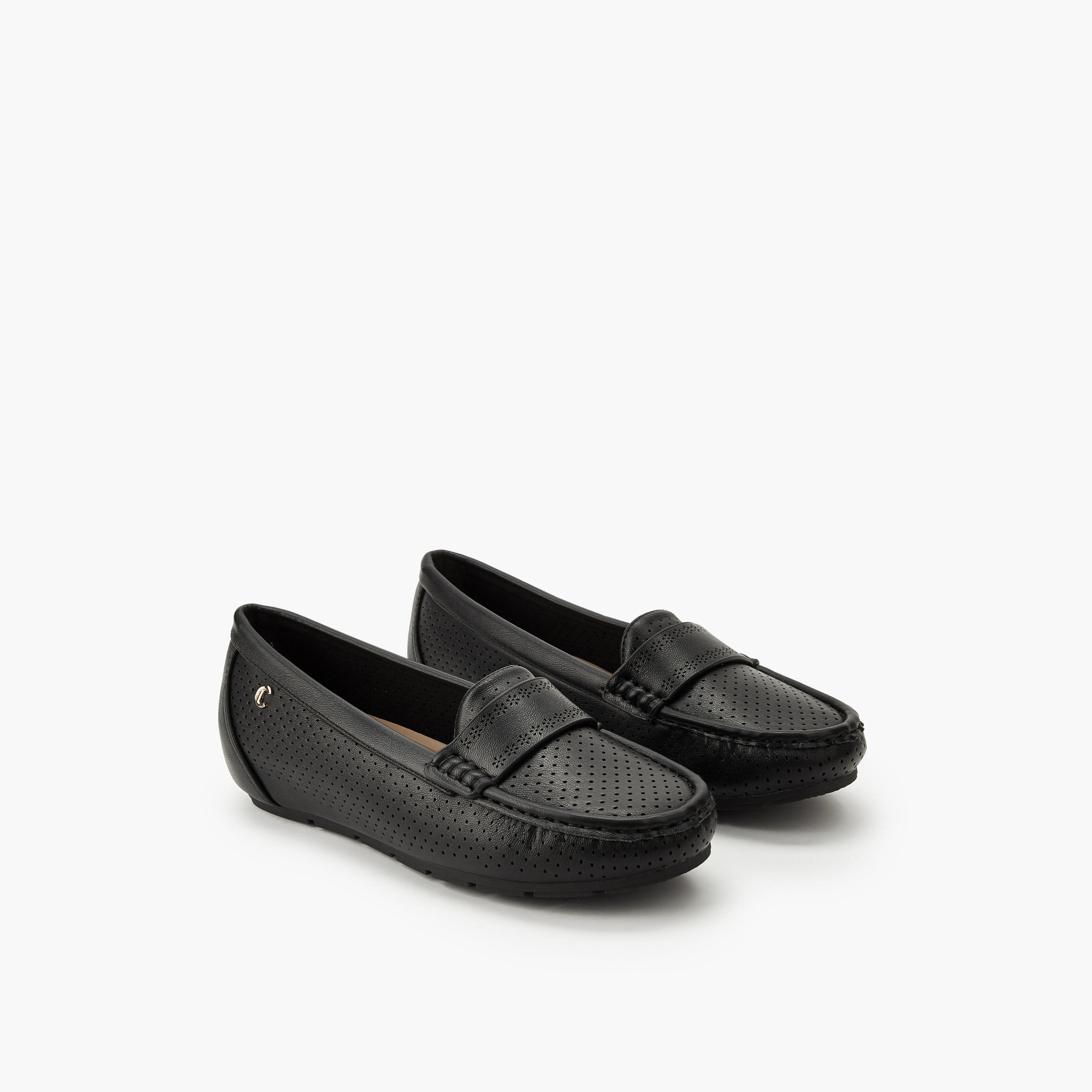 حذاء سهل الارتداء مريح ومثقب للنساء من لو كونفورت-women-shoes-loafersandmoccasins-image-1