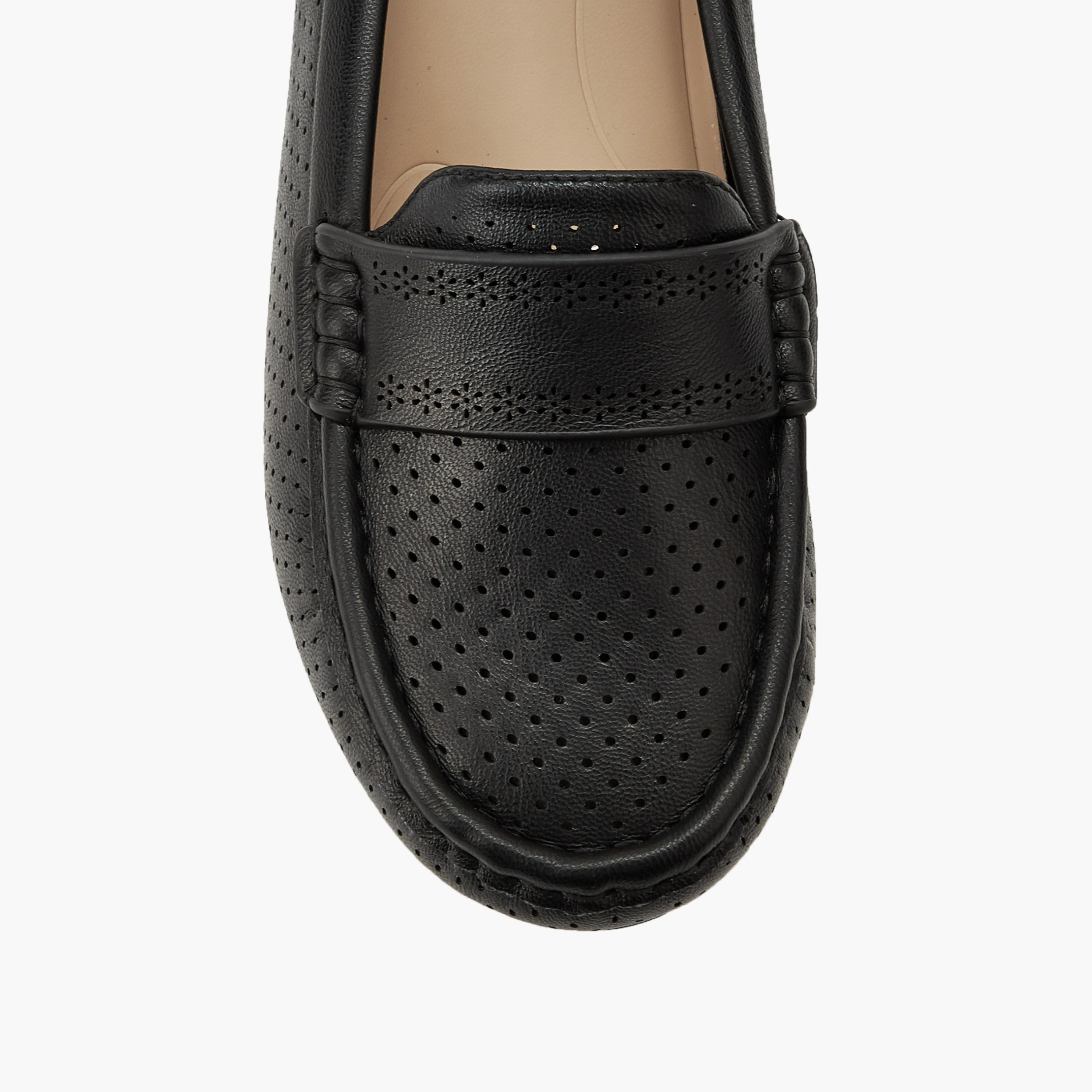 حذاء سهل الارتداء مريح ومثقب للنساء من لو كونفورت-women-shoes-loafersandmoccasins-image-4