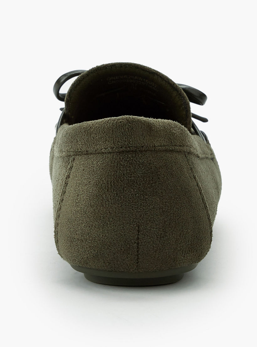 حذاء سهل الارتداء للنساء من لو كونفورت-women-shoes-loafersandmoccasins-image-5