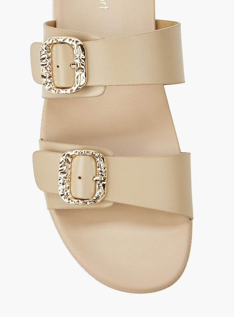 Le Confort Women Metallic Accent Sandals-women-shoes-flats-sandals-image-4