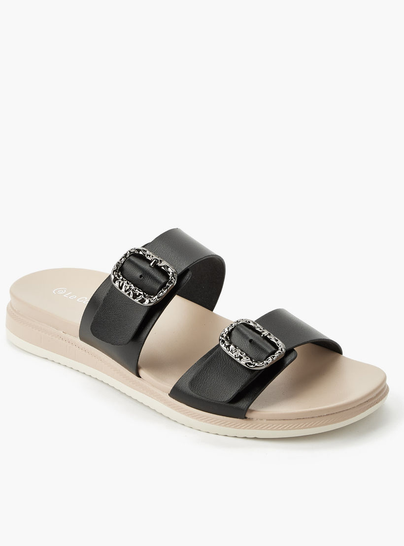Le Confort Women Metallic Accent Sandals-women-shoes-flats-sandals-image-2