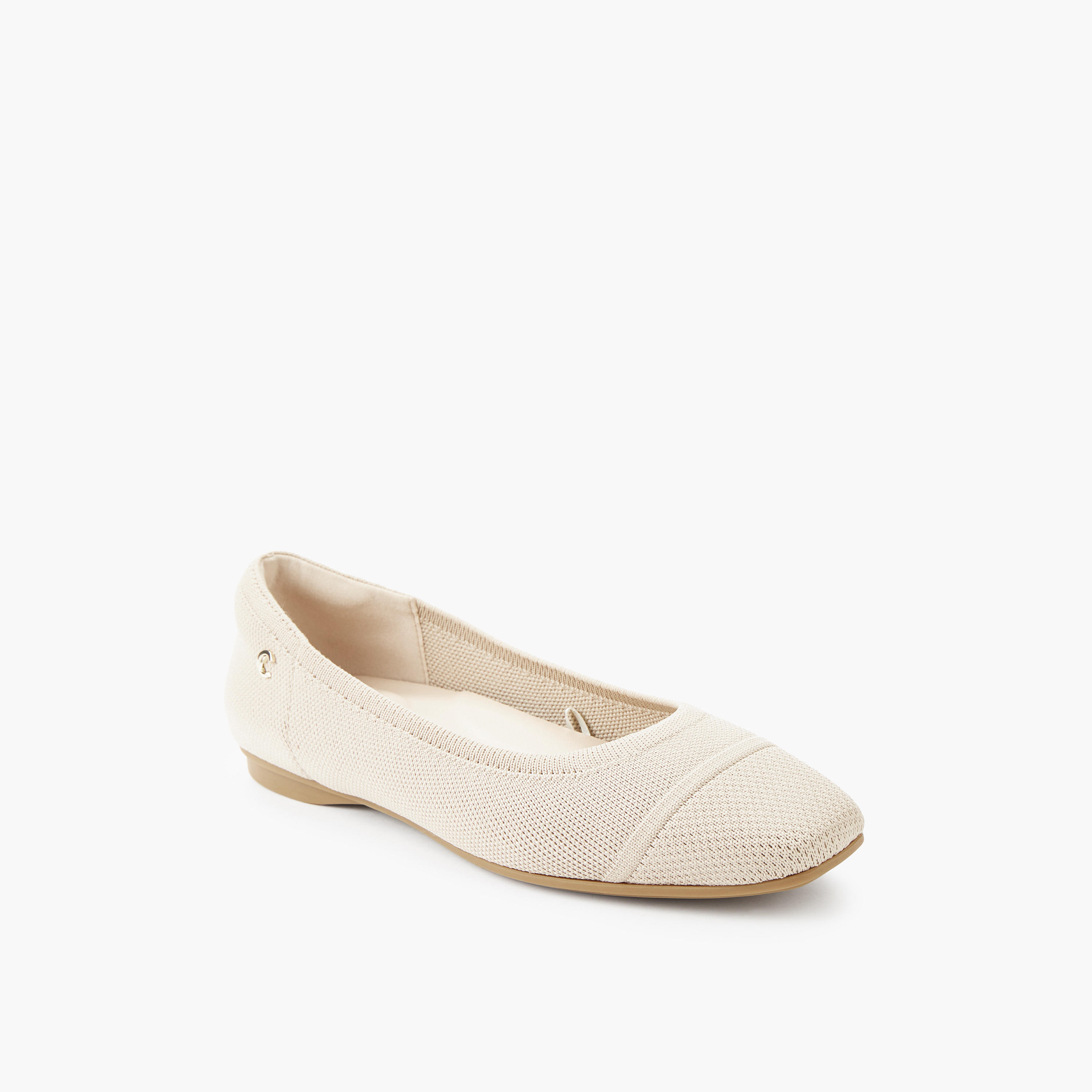 Le Confort Women Textured Ballerina Shoes-women-shoes-flats-ballerinas-image-2