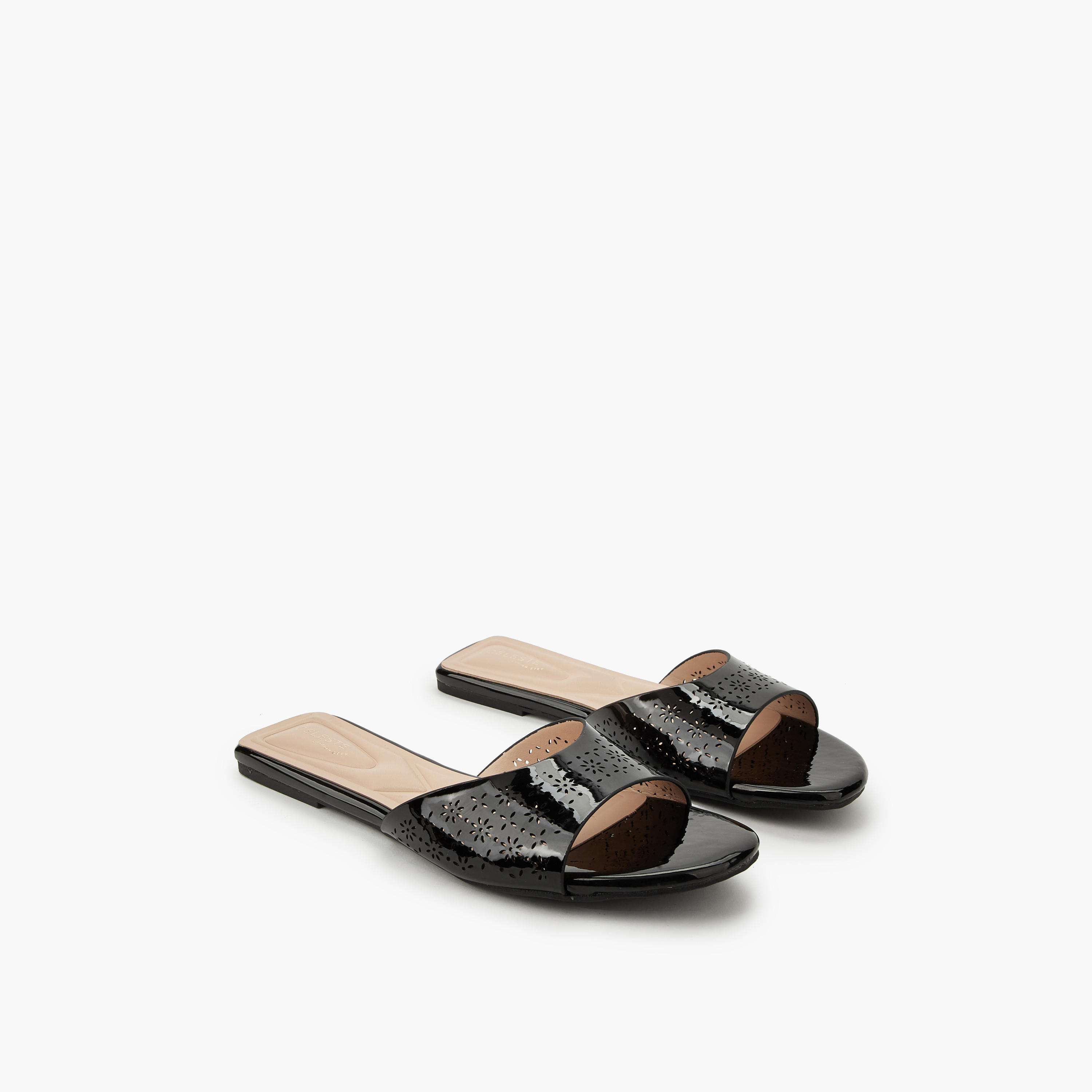 صندل مسطح مفرغ بالليزر للنساء من سيليست-women-shoes-flats-sandals-image-1