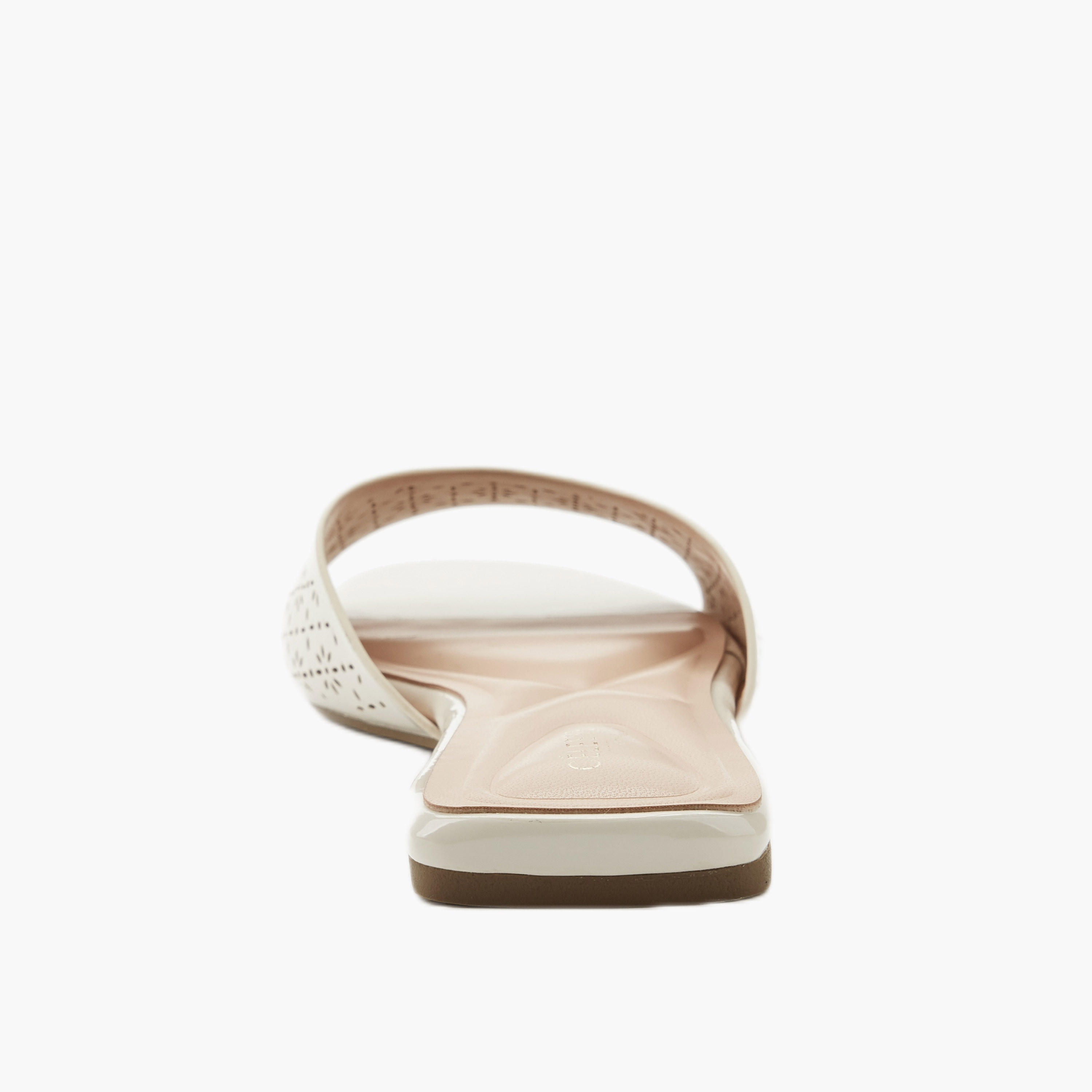 صندل مسطح مفرغ بالليزر للنساء من سيليست-women-shoes-flats-sandals-image-5