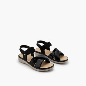 صندل مريح بأحزمة متقاطعة للنساء من لو كونفورت-women-shoes-sandals-heeled-image-1