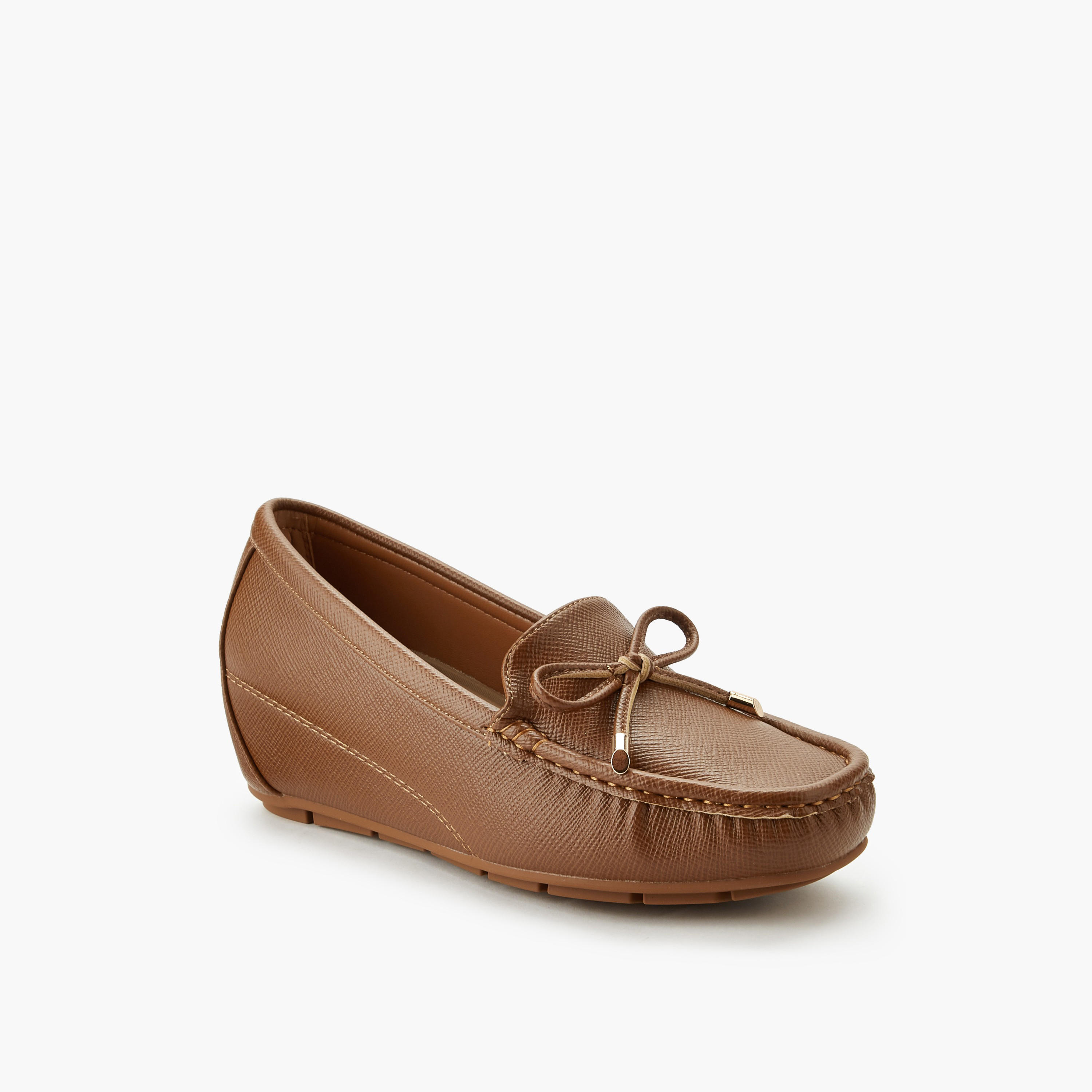 حذاء لوفرز بكعب سميك للنساء من لو كونفورت-women-shoes-loafersandmoccasins-image-2