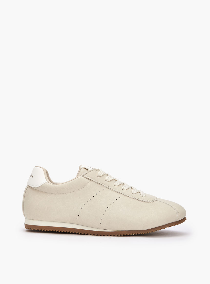 حذاء سنيكرز بطول الكاحل ورباط إغلاق للنساء من فلورا بيلا-women-shoes-sneakers-image-2