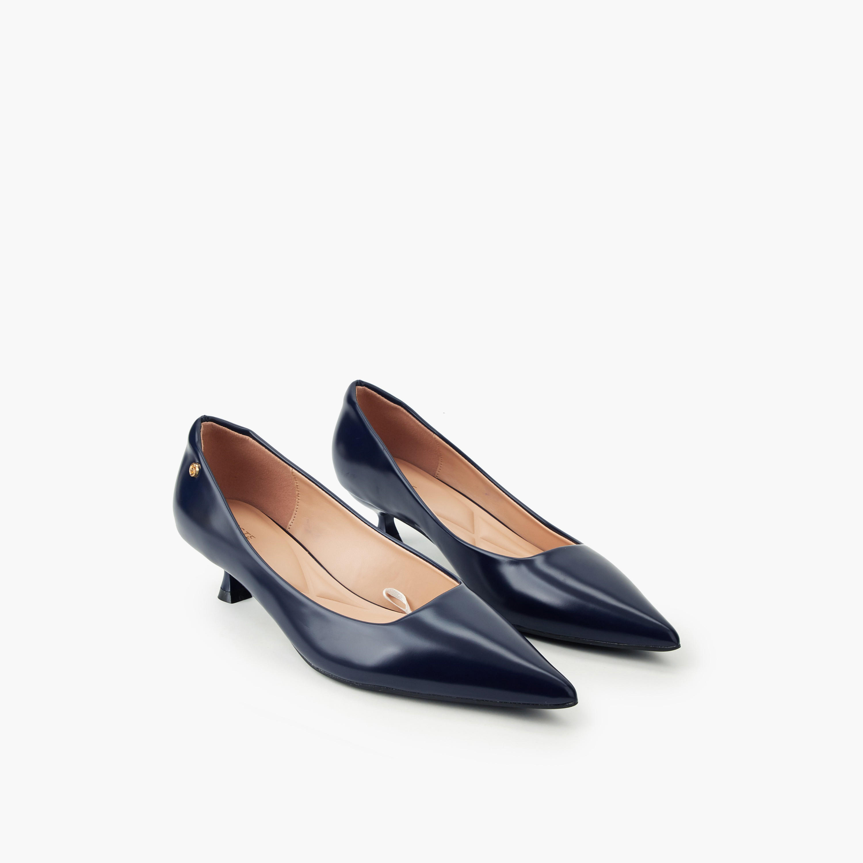 حذاء بمقدمة مدببة وكعب صغير للنساء من سيليست-women-shoes-heels-image-1