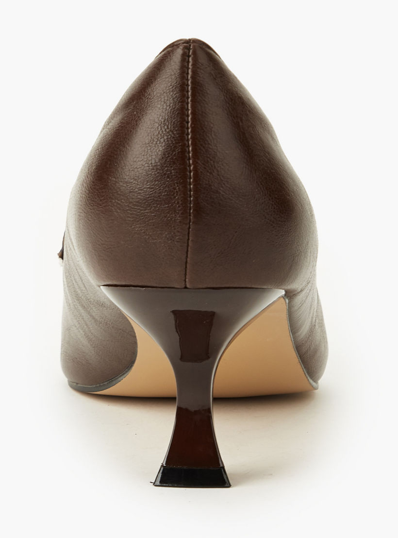 حذاء بكعب للنساء بتصميم مقدمة مدببة من سيليست-women-shoes-sandals-heeled-image-5