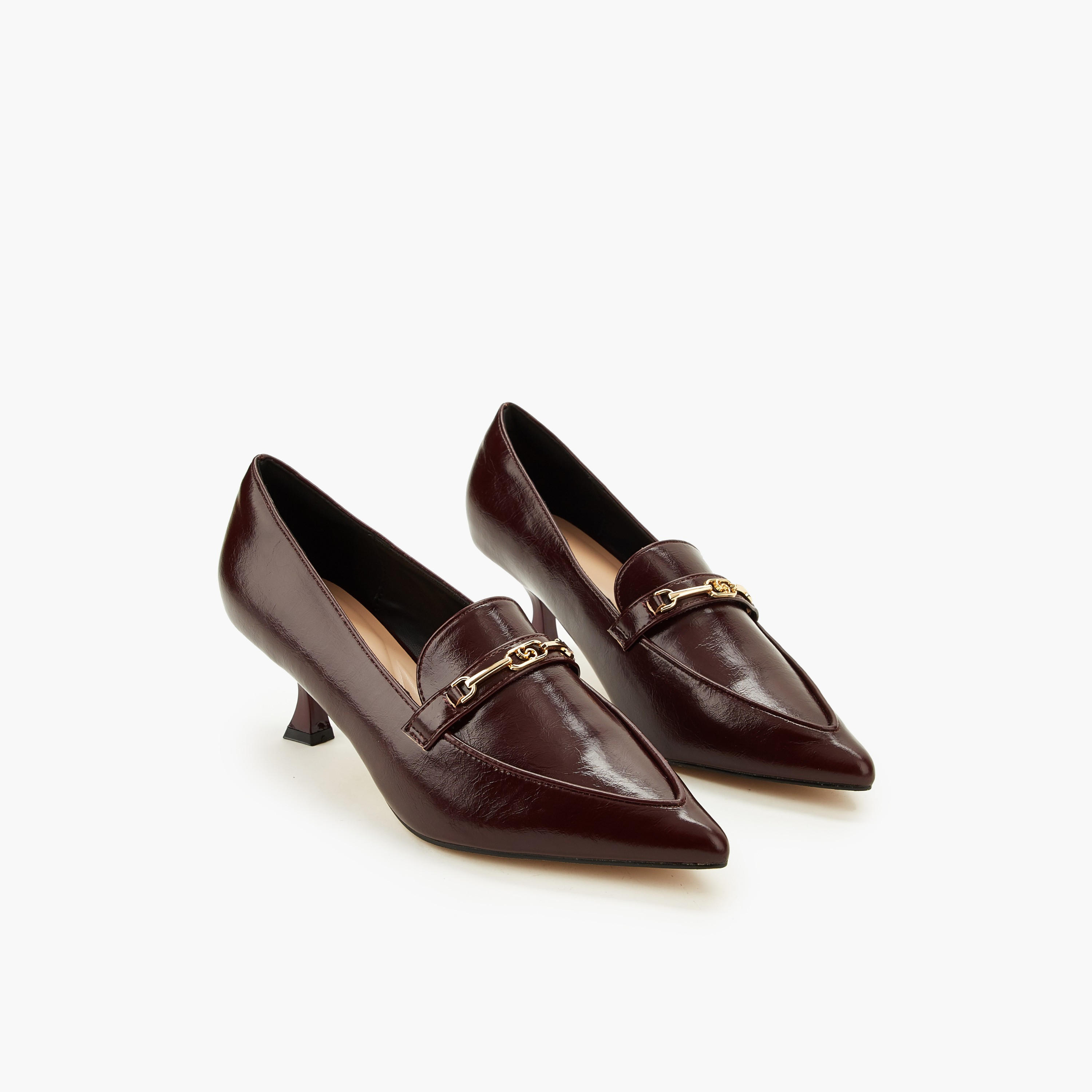 حذاء بكعب للنساء بتصميم مقدمة مدببة من سيليست-women-shoes-sandals-heeled-image-1