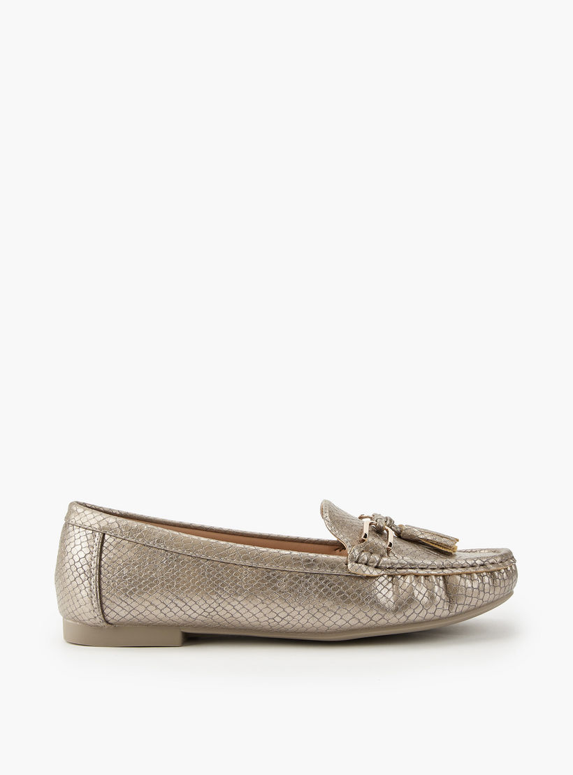 Flora Bella Textured Slip-On Loafers with Tassel Accent-women-shoes-loafersandmoccasins-image-2