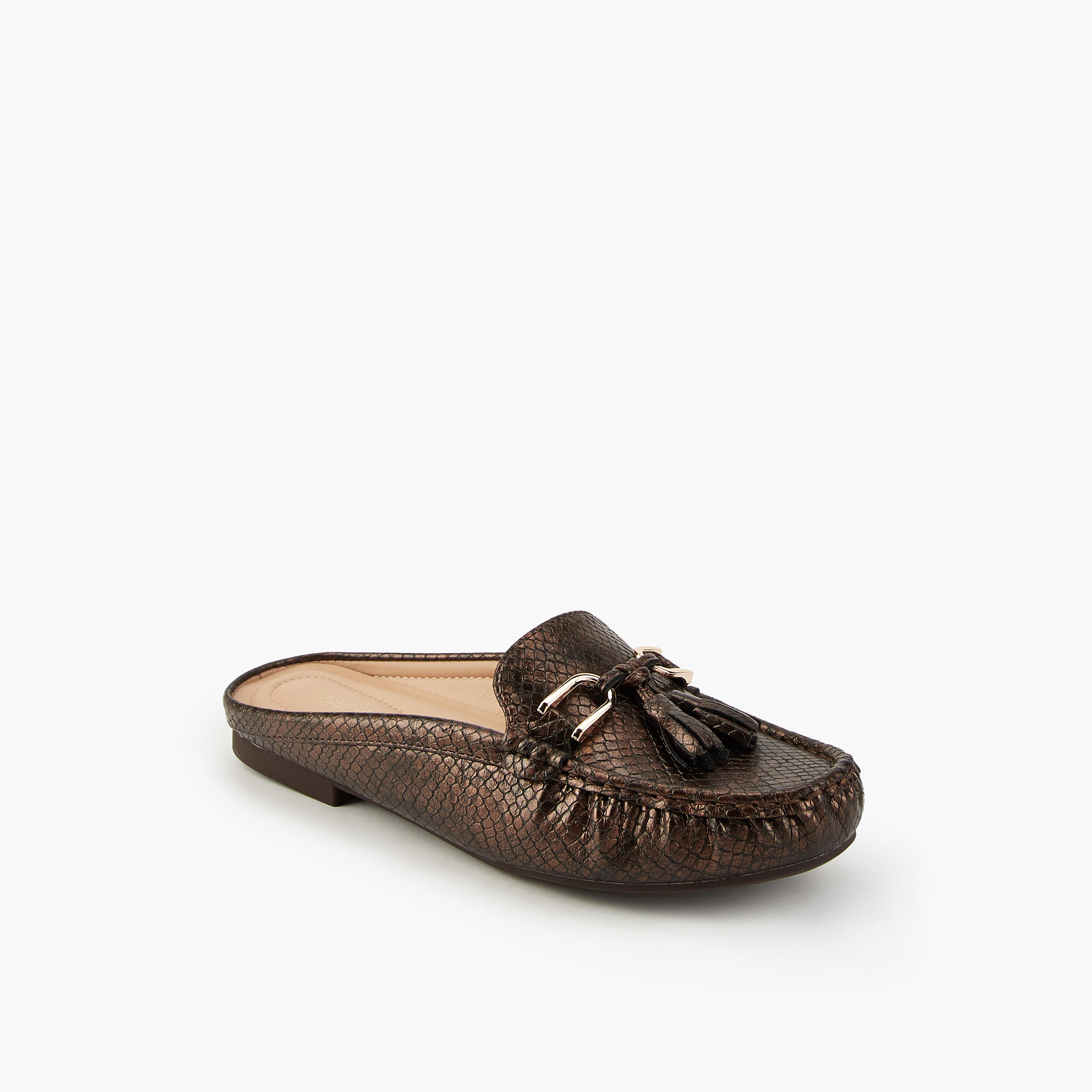 حذاء ميول بارز الملمس بشرابة من فلورا بيلا-women-shoes-flats-mules-image-3