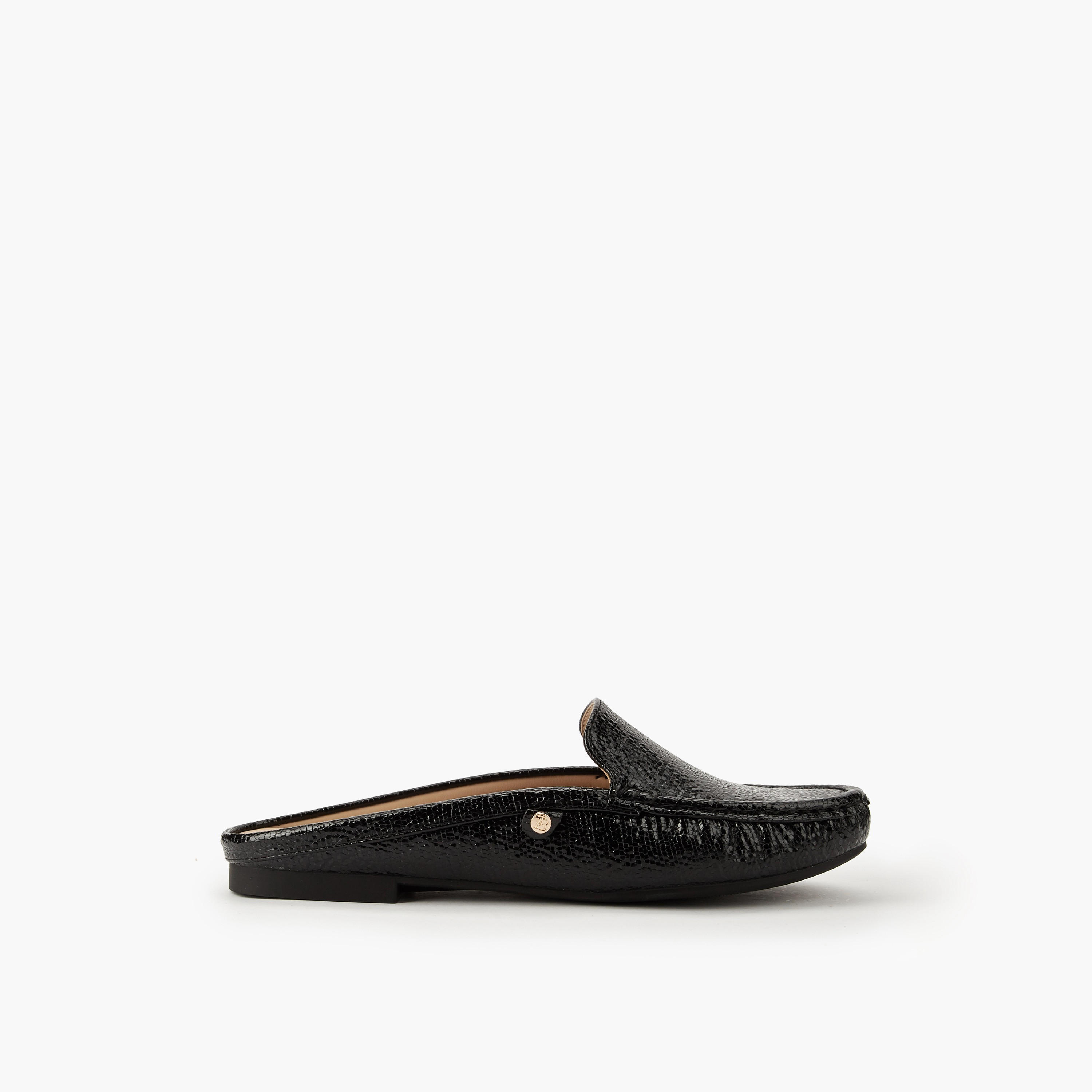 حذاء ميول بارز الملمس للنساء من فلورا بيلا-women-shoes-flats-mules-image-2