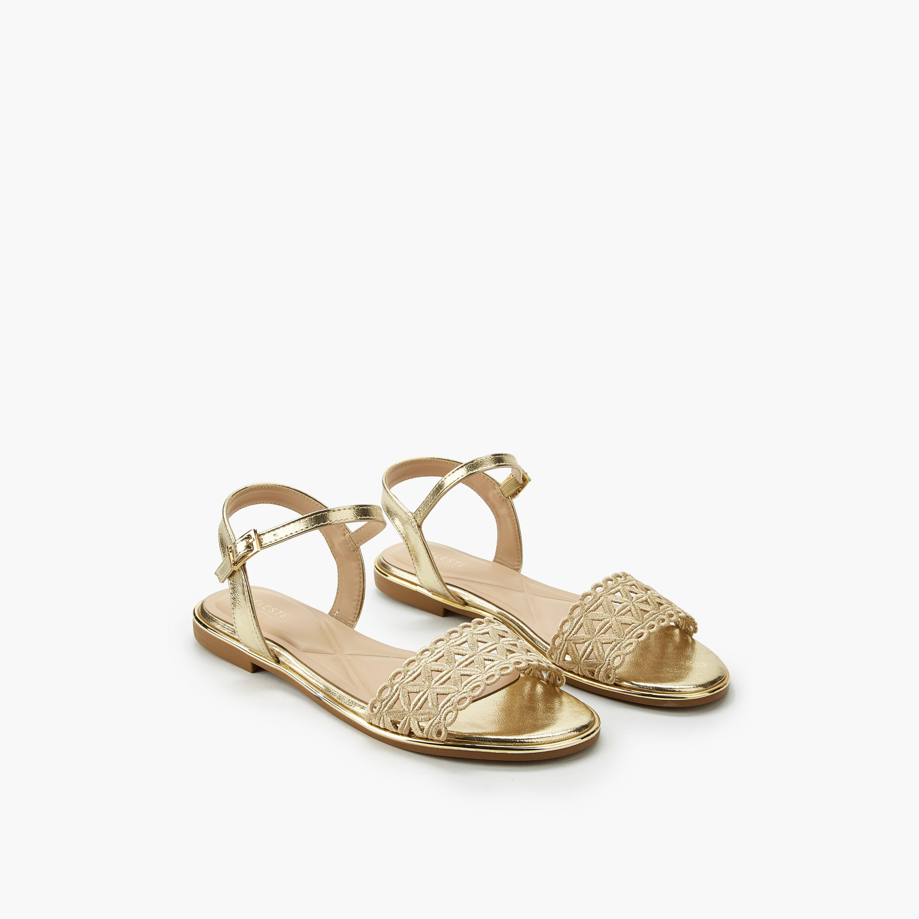 صندل بحزام وإبزيم إغلاق للنساء من سيليست-women-shoes-flats-sandals-image-1