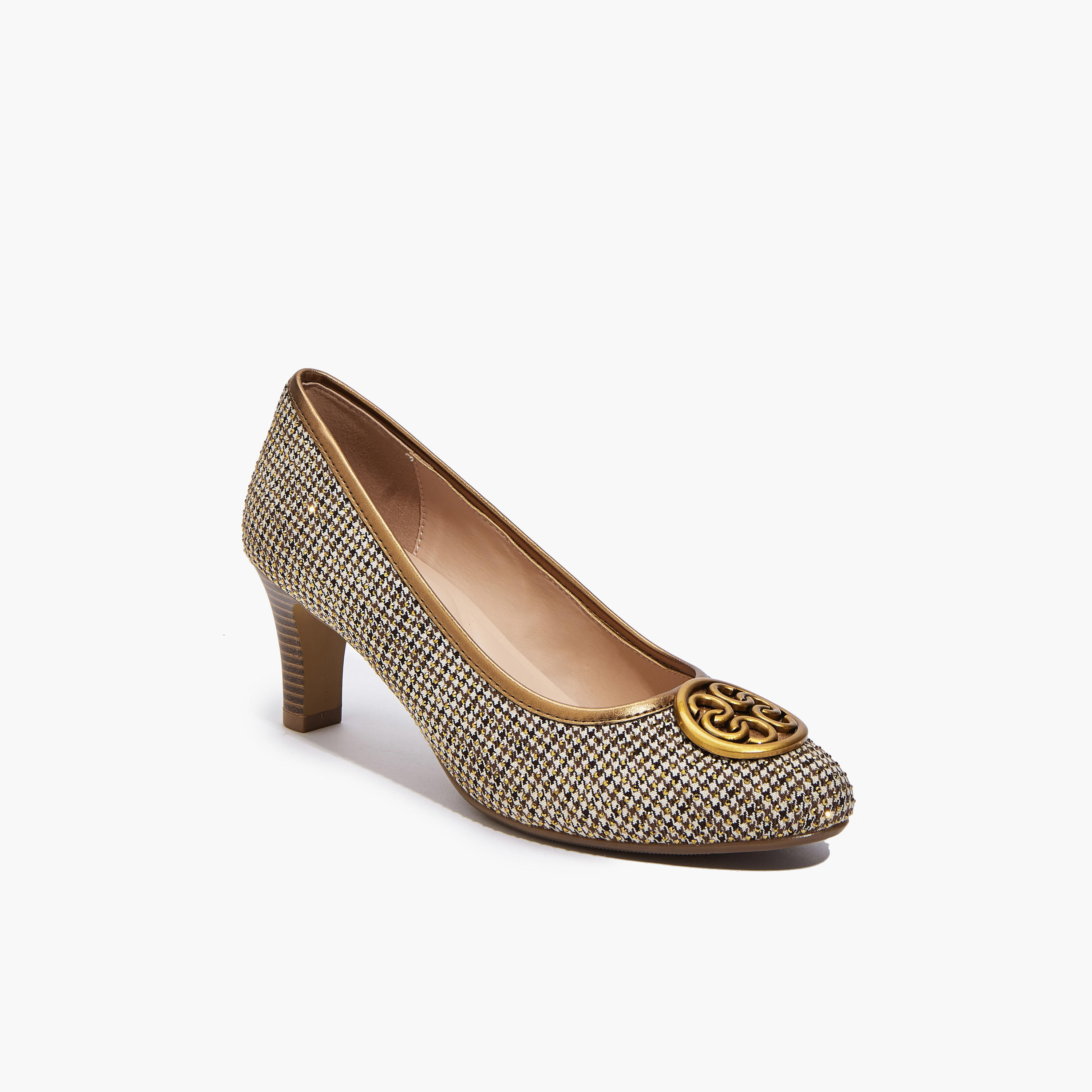 حذاء كلاسيكي بكعب عريض وزينة شعار للنساء من سيليست-women-shoes-heels-image-3