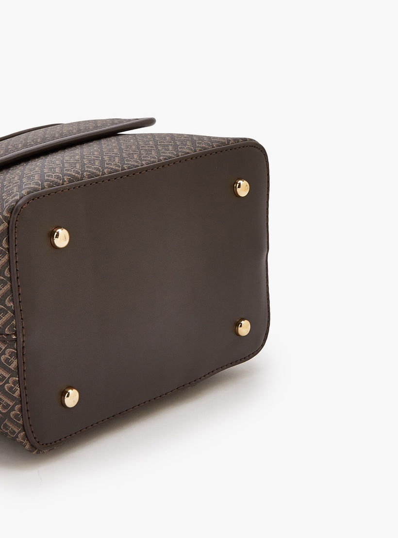 شنطة توتي بطبعات مونوجرام وجيب أمامي من فلورا بيلا-women-bagsandwallets-handbags-image-6