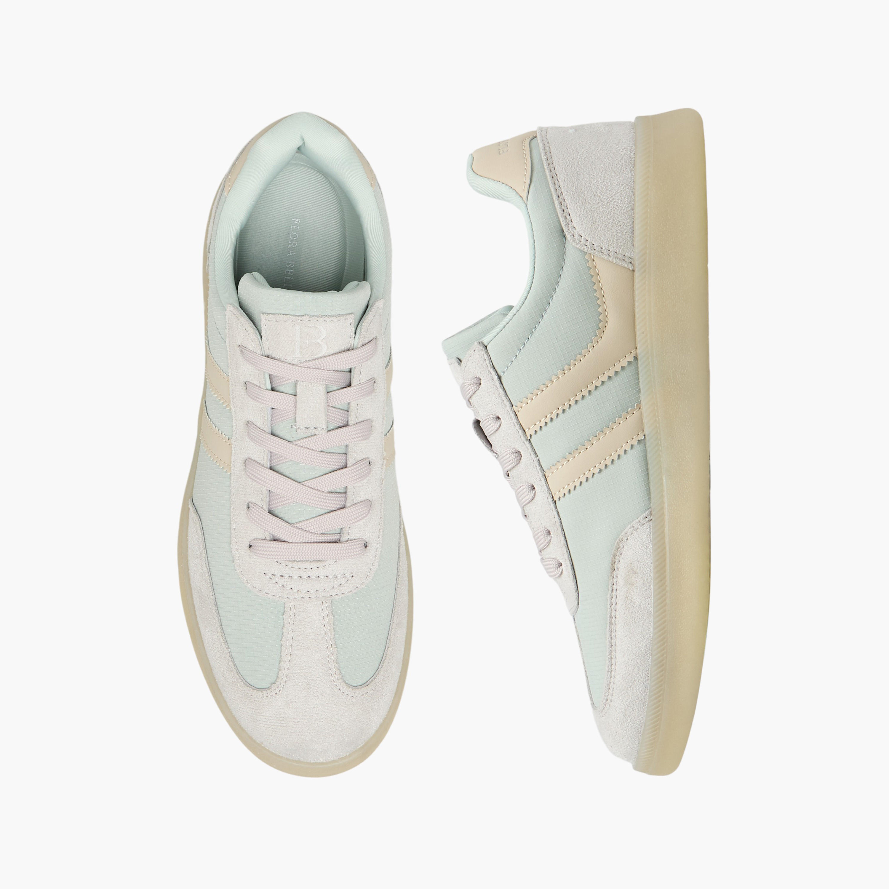 حذاء سنيكرز برباط إغلاق للنساء من فلورا بيلا-women-shoes-sneakers-image-1