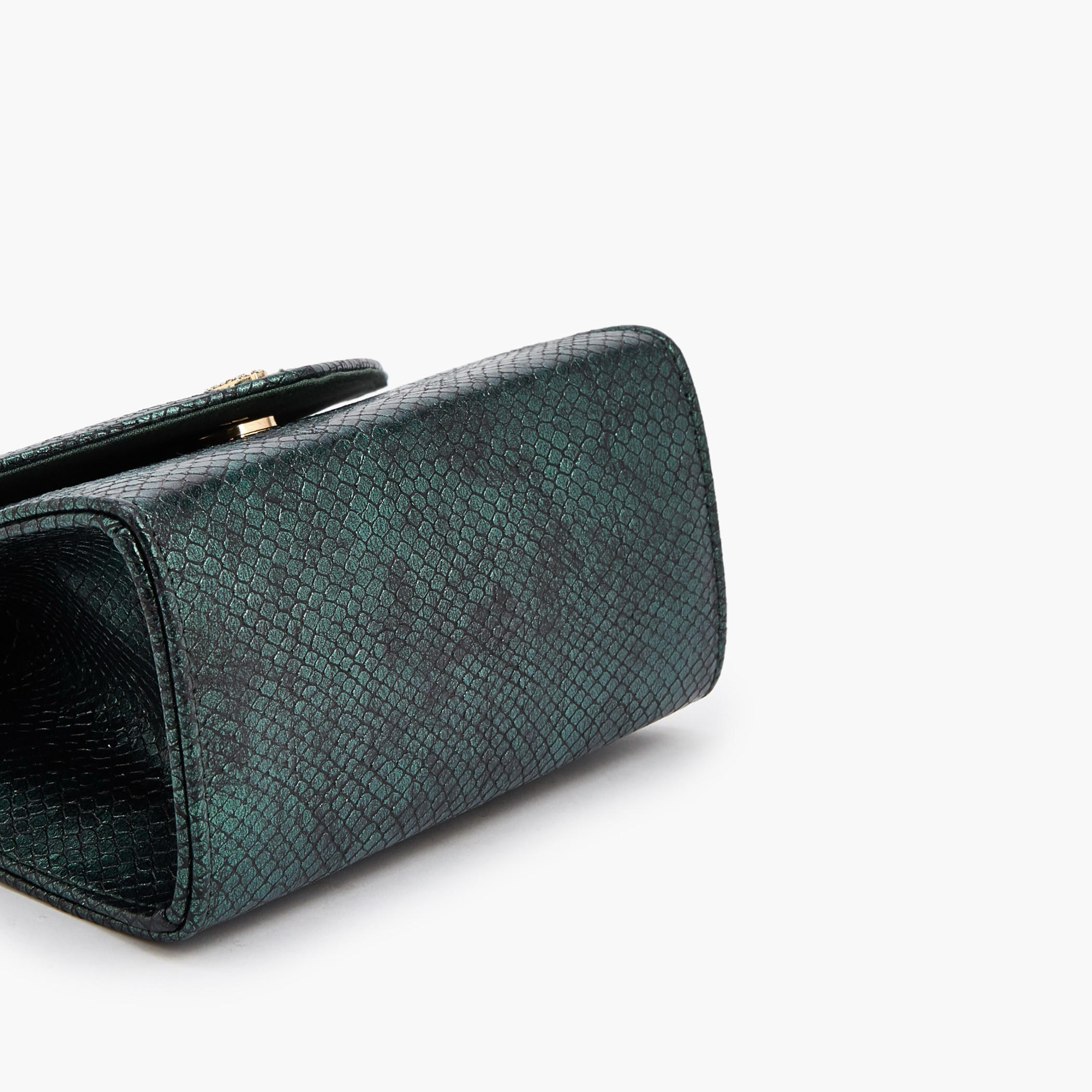 شنطة كروس بودي بحزام قابل للفصل ومقبض لؤلؤ من فلورا بيلا-women-bagsandwallets-handbags-image-5