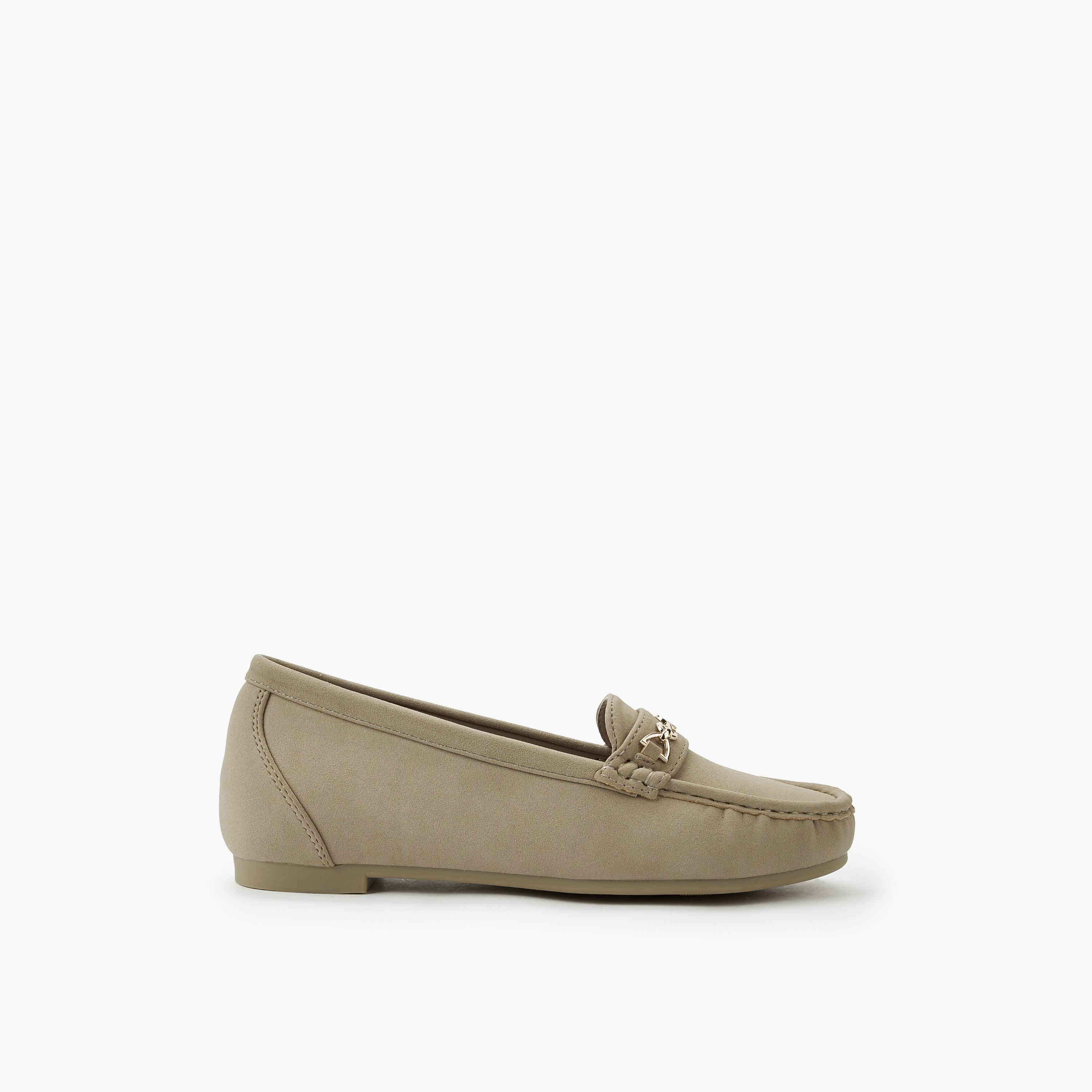 حذاء لوفر بزينة معدن للنساء من لو كونفورت-women-shoes-sandals-heeled-image-3
