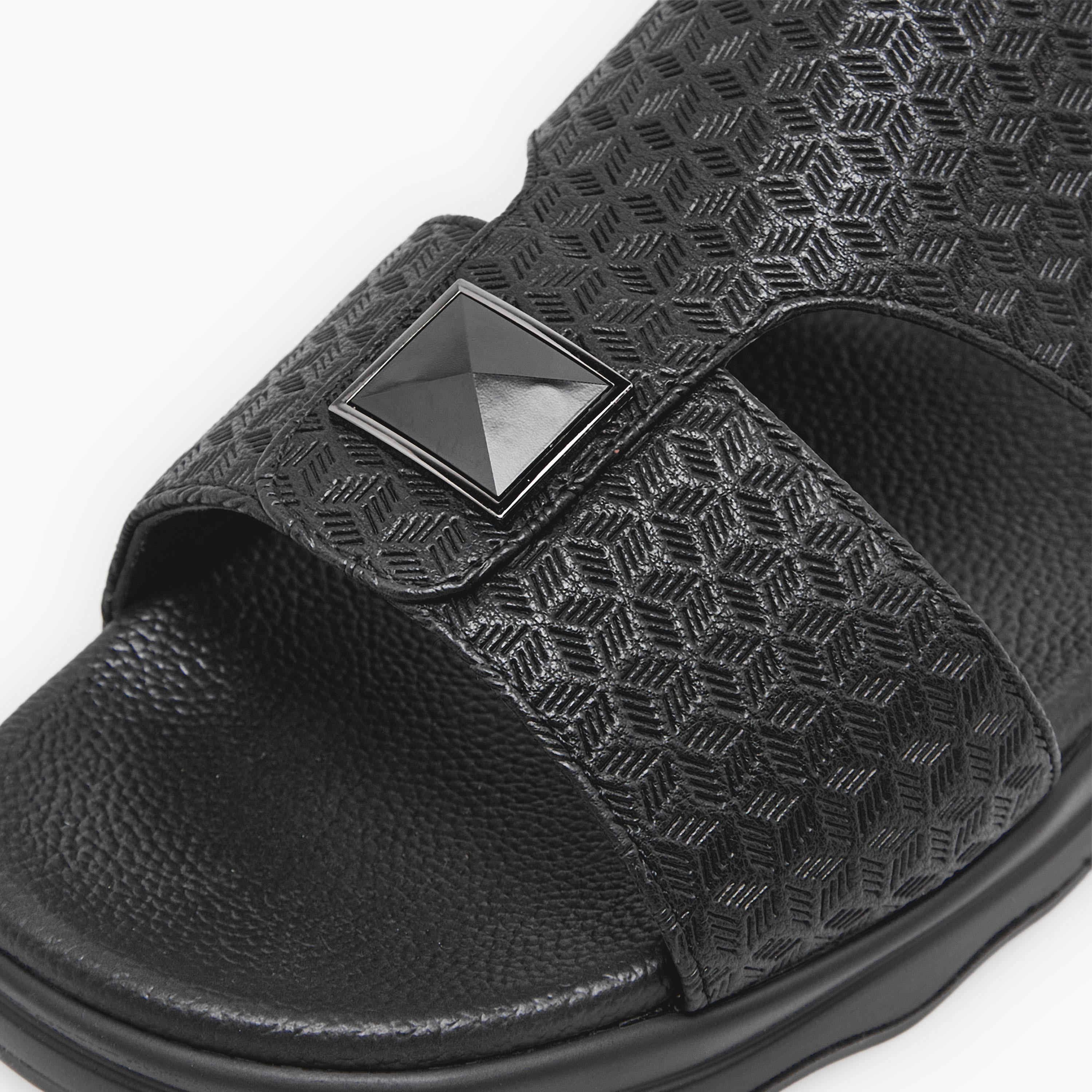 صندل عربي سهل الارتداء للرجال من لو كونفورت-men-shoes-sandals-image-6