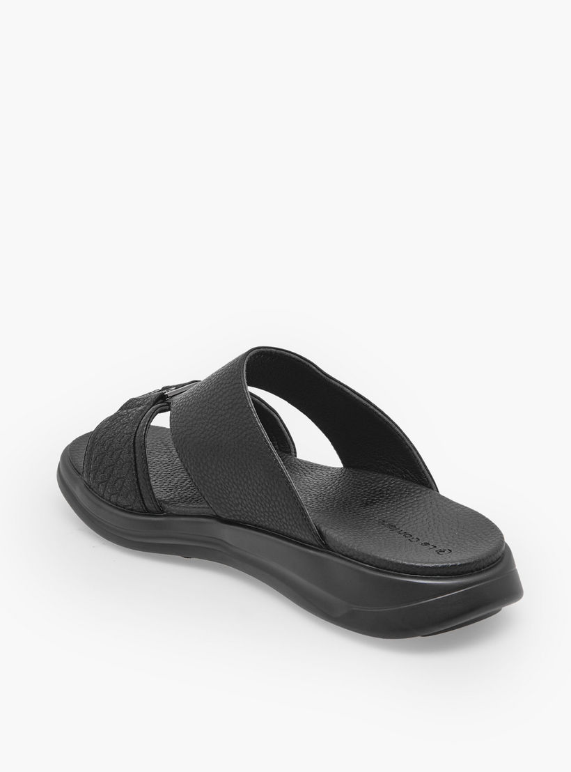 صندل عربي سهل الارتداء للرجال من لو كونفورت-men-shoes-sandals-image-4