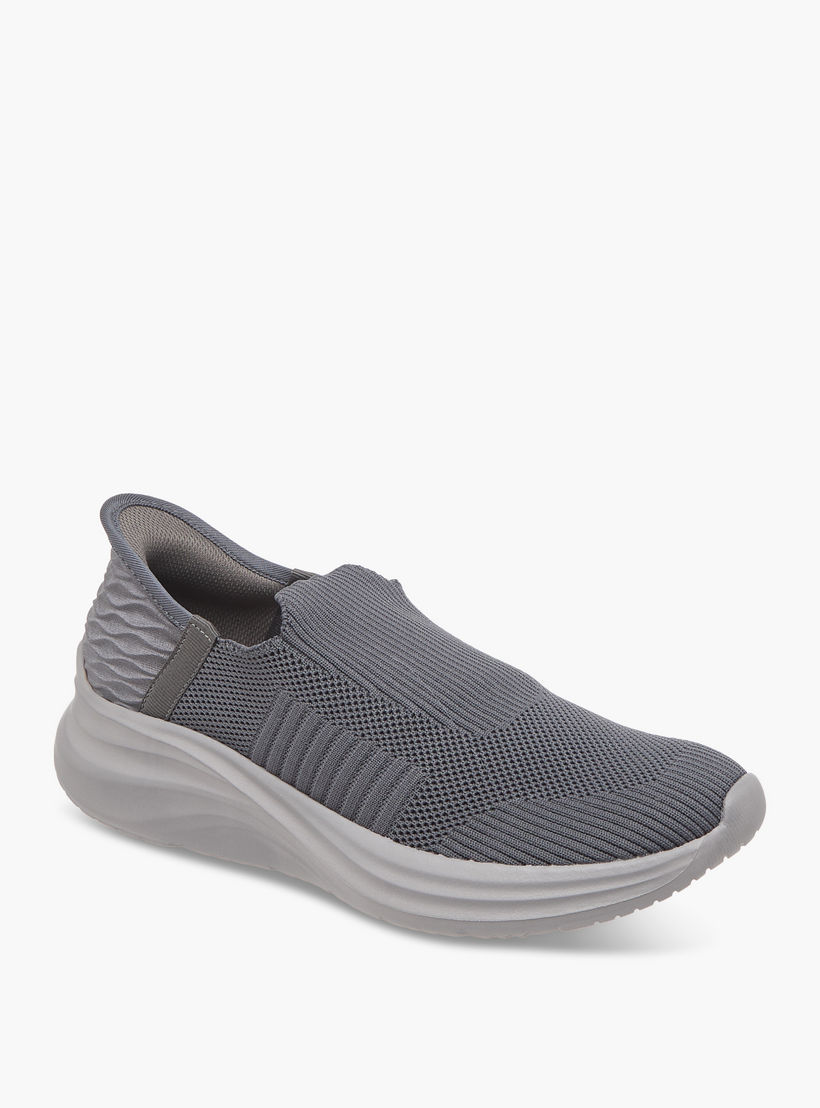 حذاء سنيكرز سهل الارتداء وبارز الملمس من أل بي أل من شو إكسبريس-men-shoes-sneakers-image-2