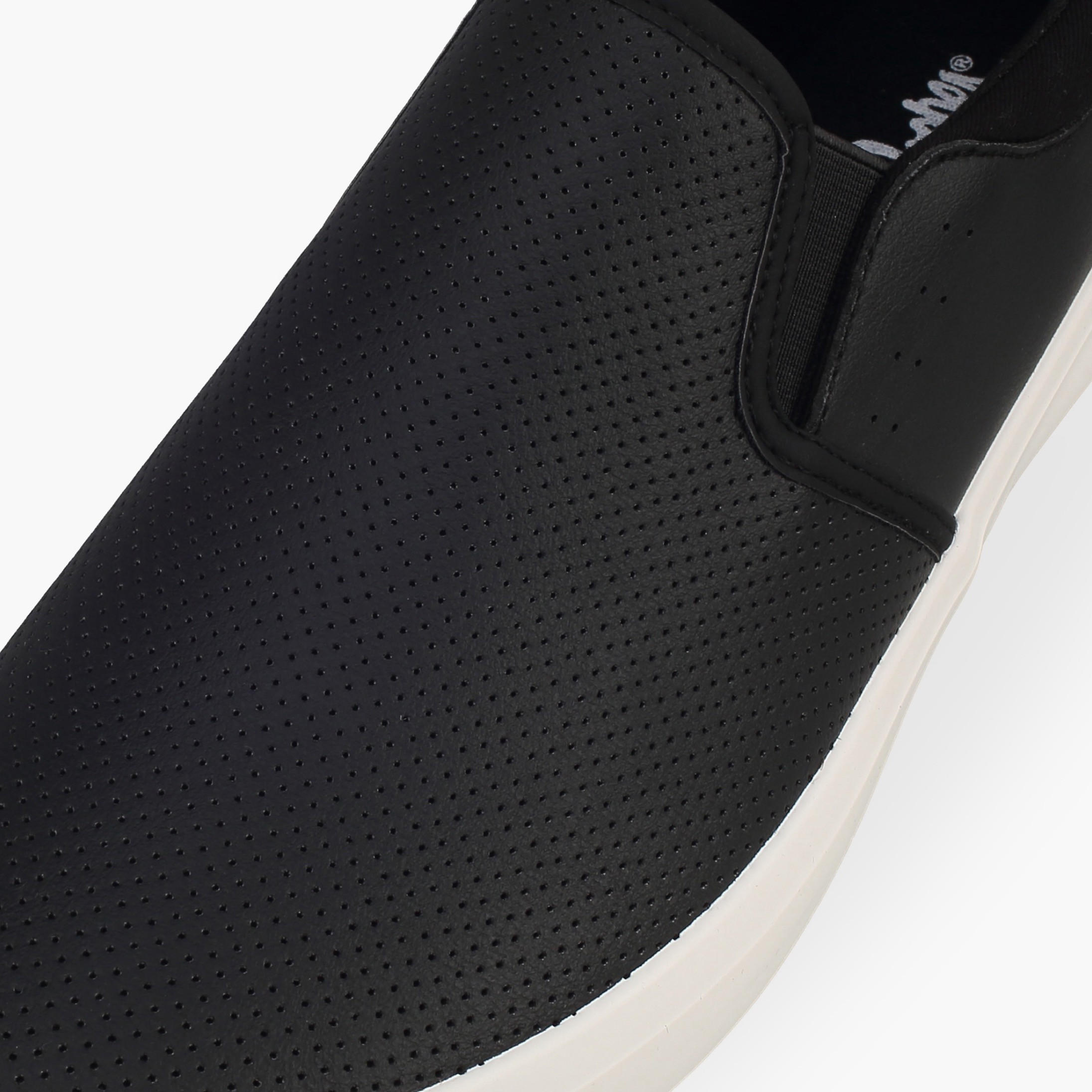 Lee Cooper Men Slip-On Shoes-men-shoes-sneakers-image-4