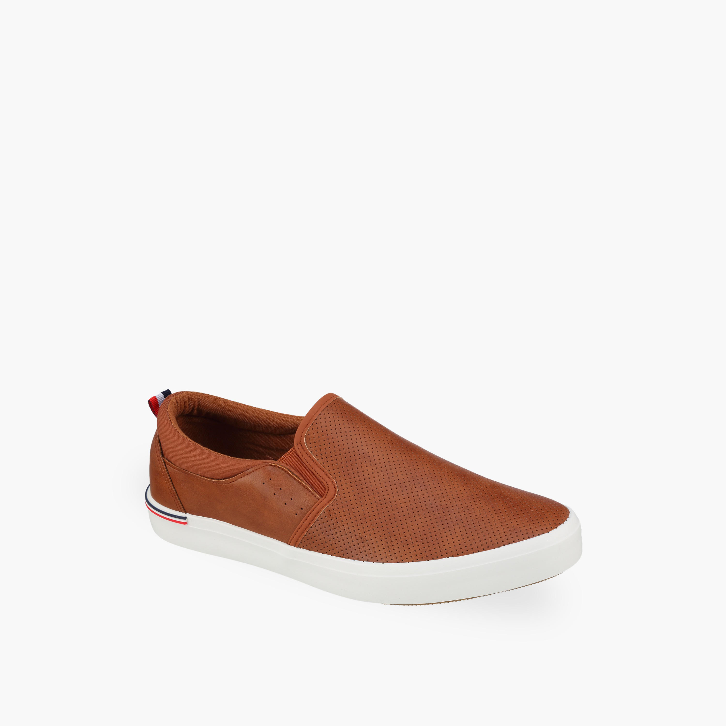 Lee Cooper Men Slip-On Shoes-men-shoes-sneakers-image-2