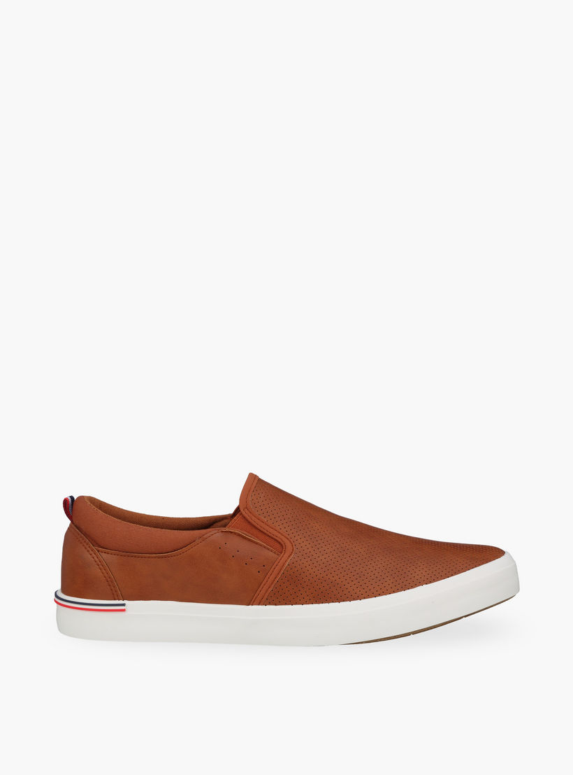 Lee Cooper Men Slip-On Shoes-men-shoes-sneakers-image-3