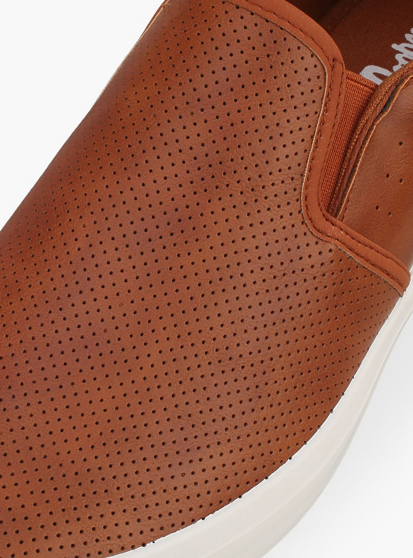 Lee Cooper Men Slip-On Shoes-men-shoes-sneakers-image-4
