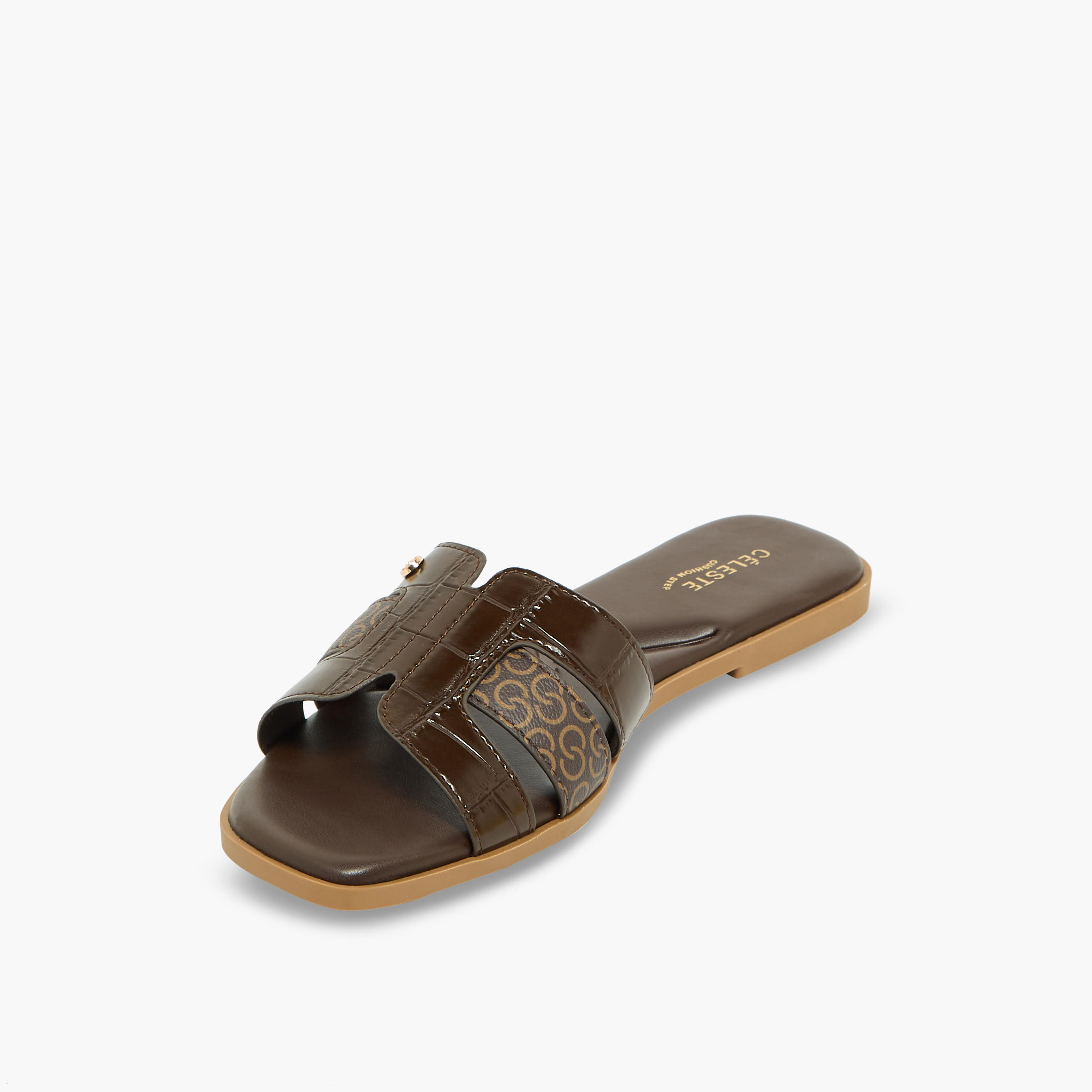 صندل نسائي بطبعة المونوغرام من سيليست-women-shoes-sandals-flats-image-4
