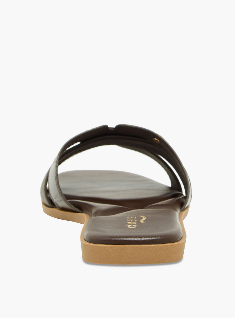 صندل نسائي بطبعة المونوغرام من سيليست-women-shoes-sandals-flats-image-8