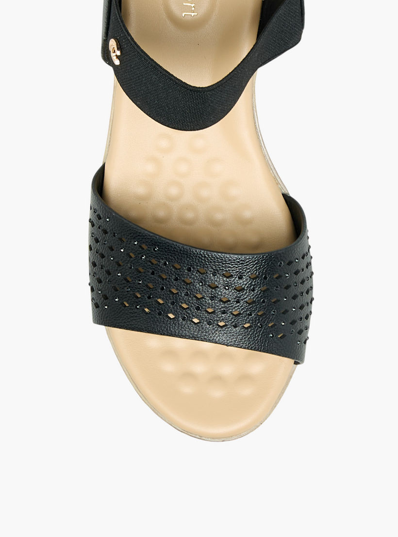 صندل بحزام خلفي وكعب ويدج للنساء من لو كونفورت-women-shoes-sandals-heeled-image-4